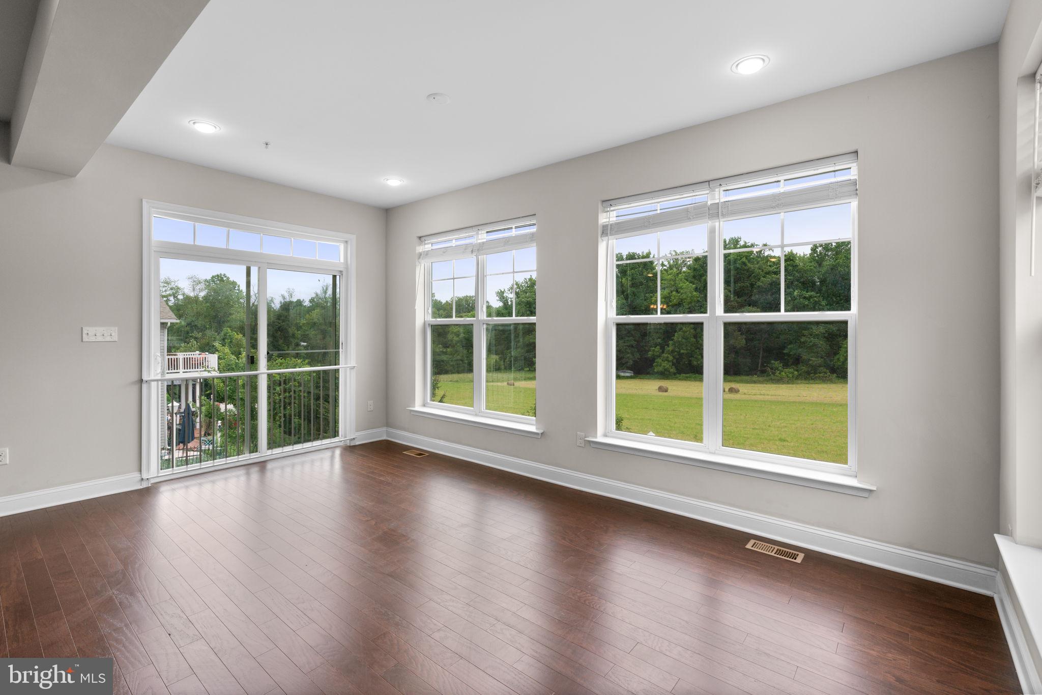 GUNPOWDER OVERLOOK - Residential