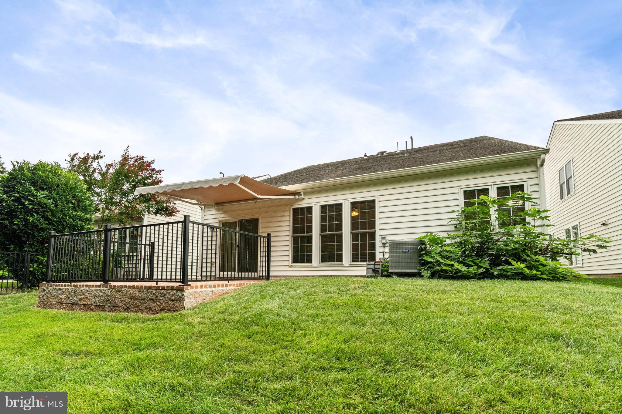 POTOMAC GREEN BY DEL WEBB - Residential