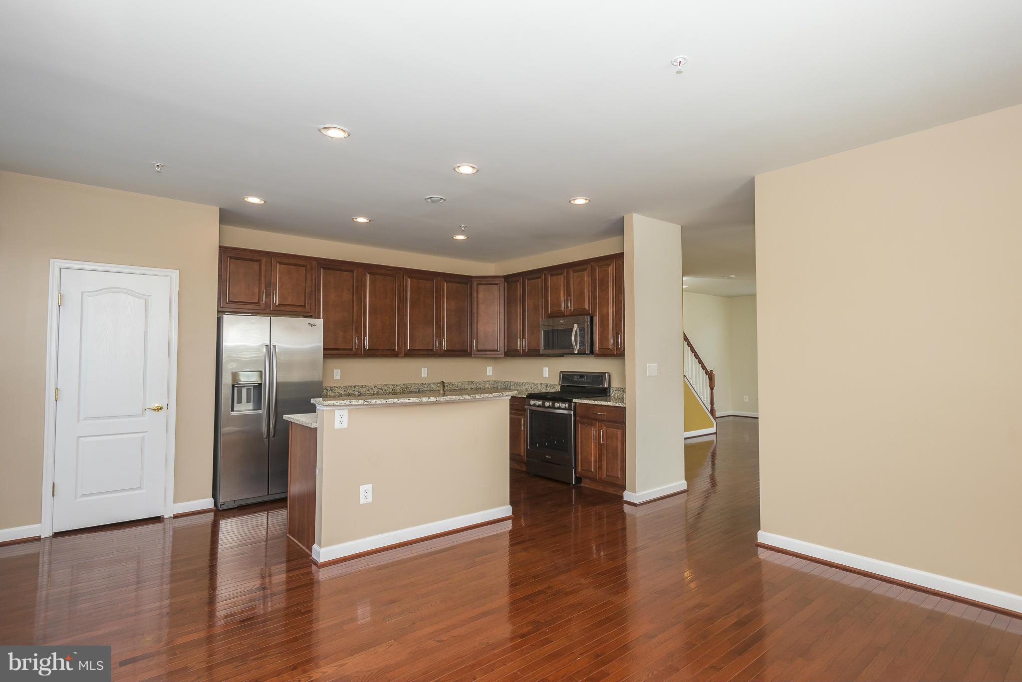 SUMMERFIELD AT MORGAN ST - Residential