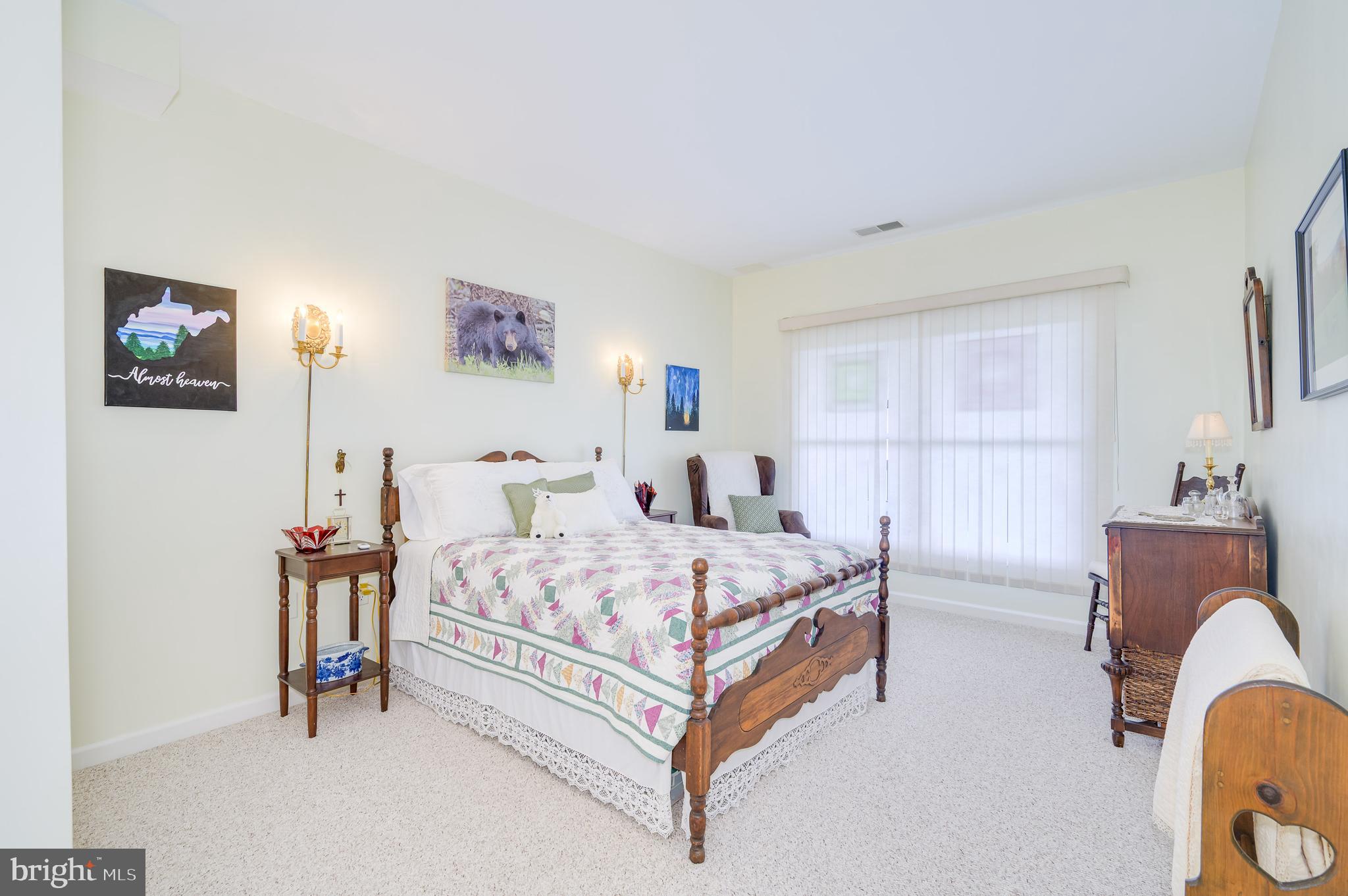 THE WOODS - Residential