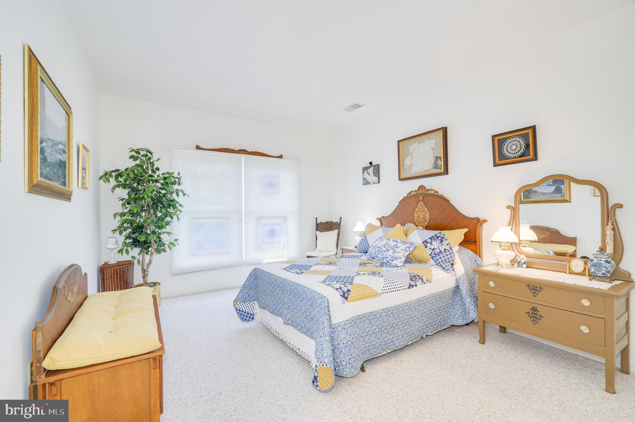 THE WOODS - Residential