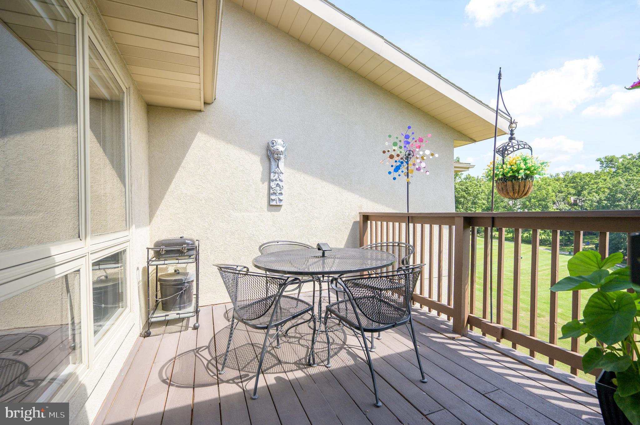 THE WOODS - Residential