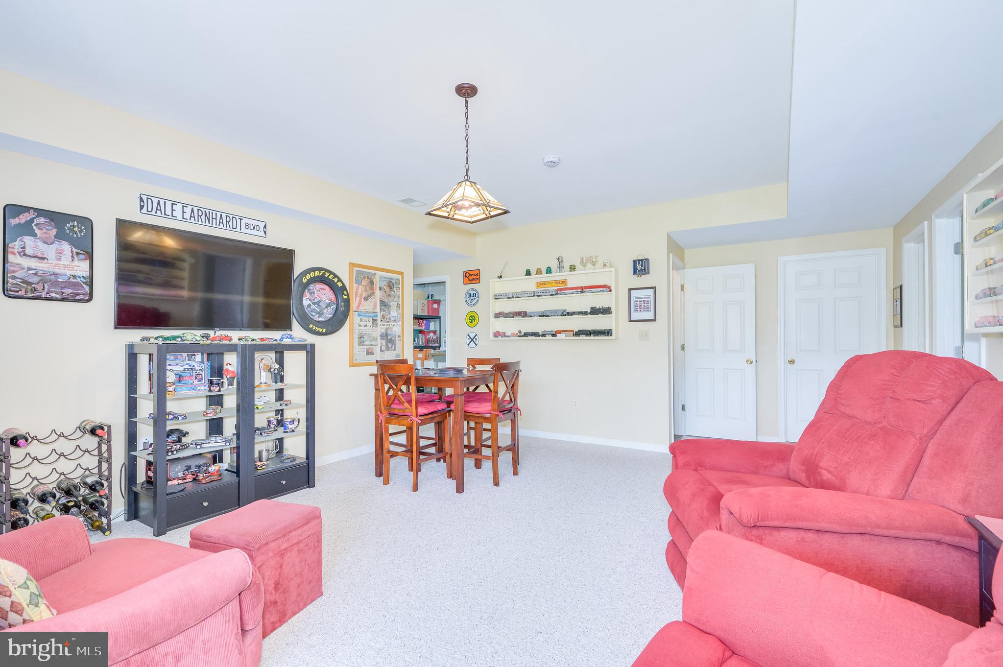 THE WOODS - Residential