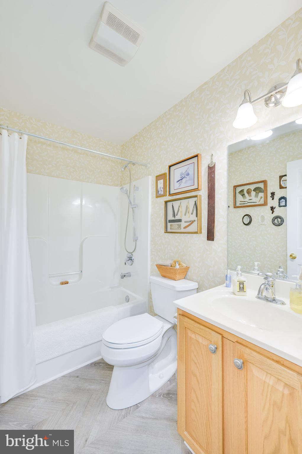 THE WOODS - Residential