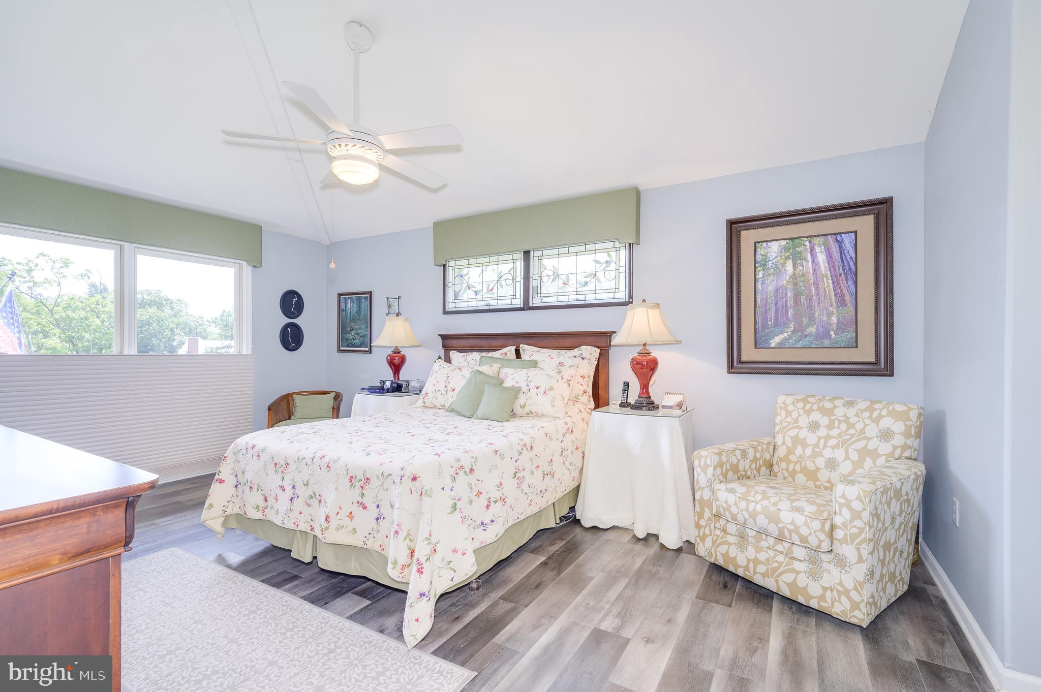 THE WOODS - Residential