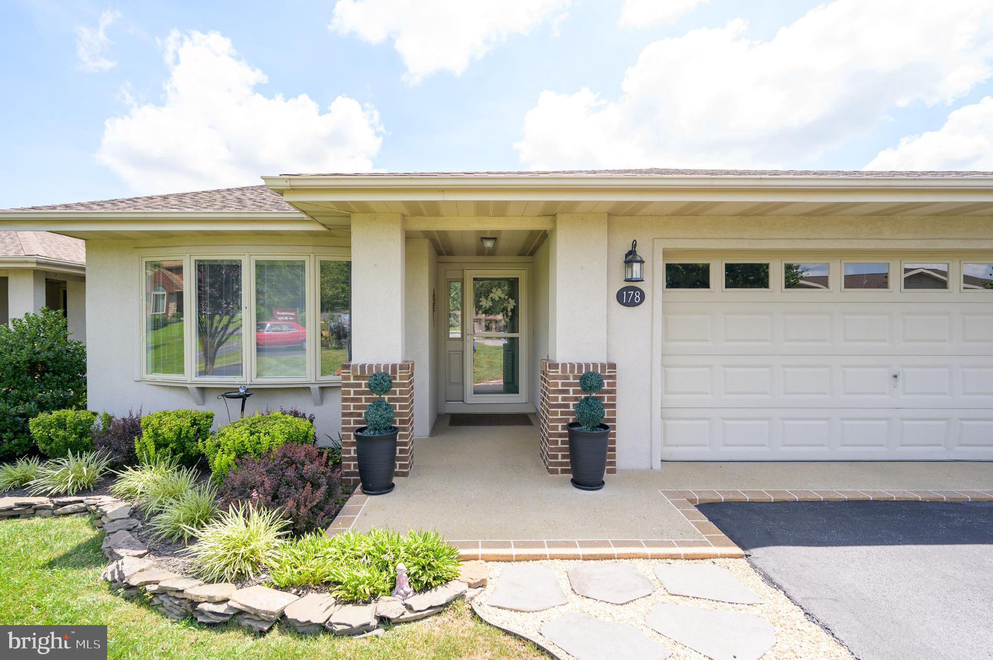 THE WOODS - Residential