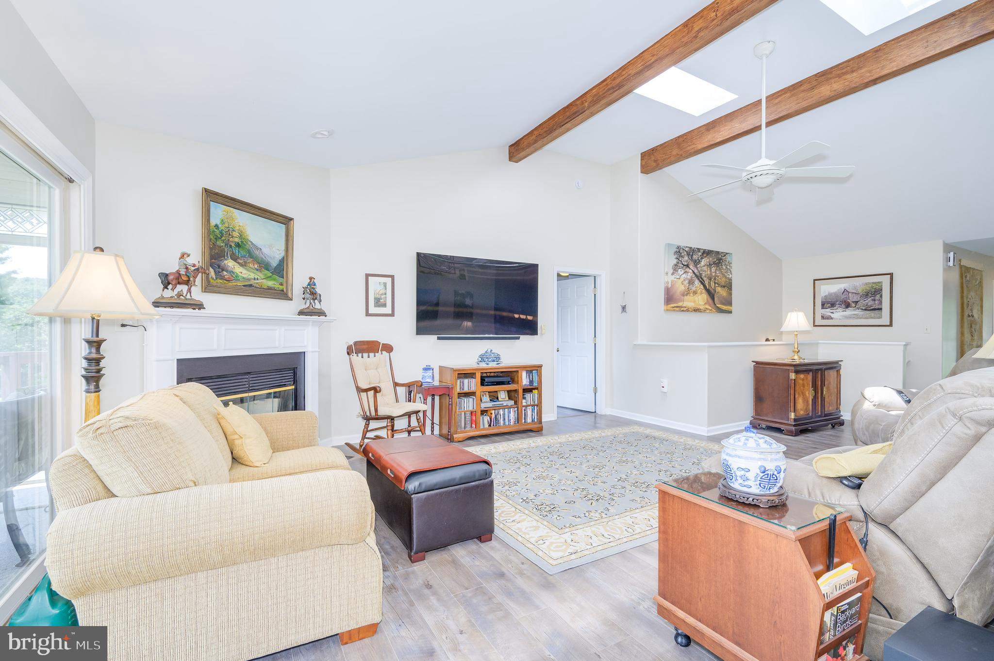 THE WOODS - Residential