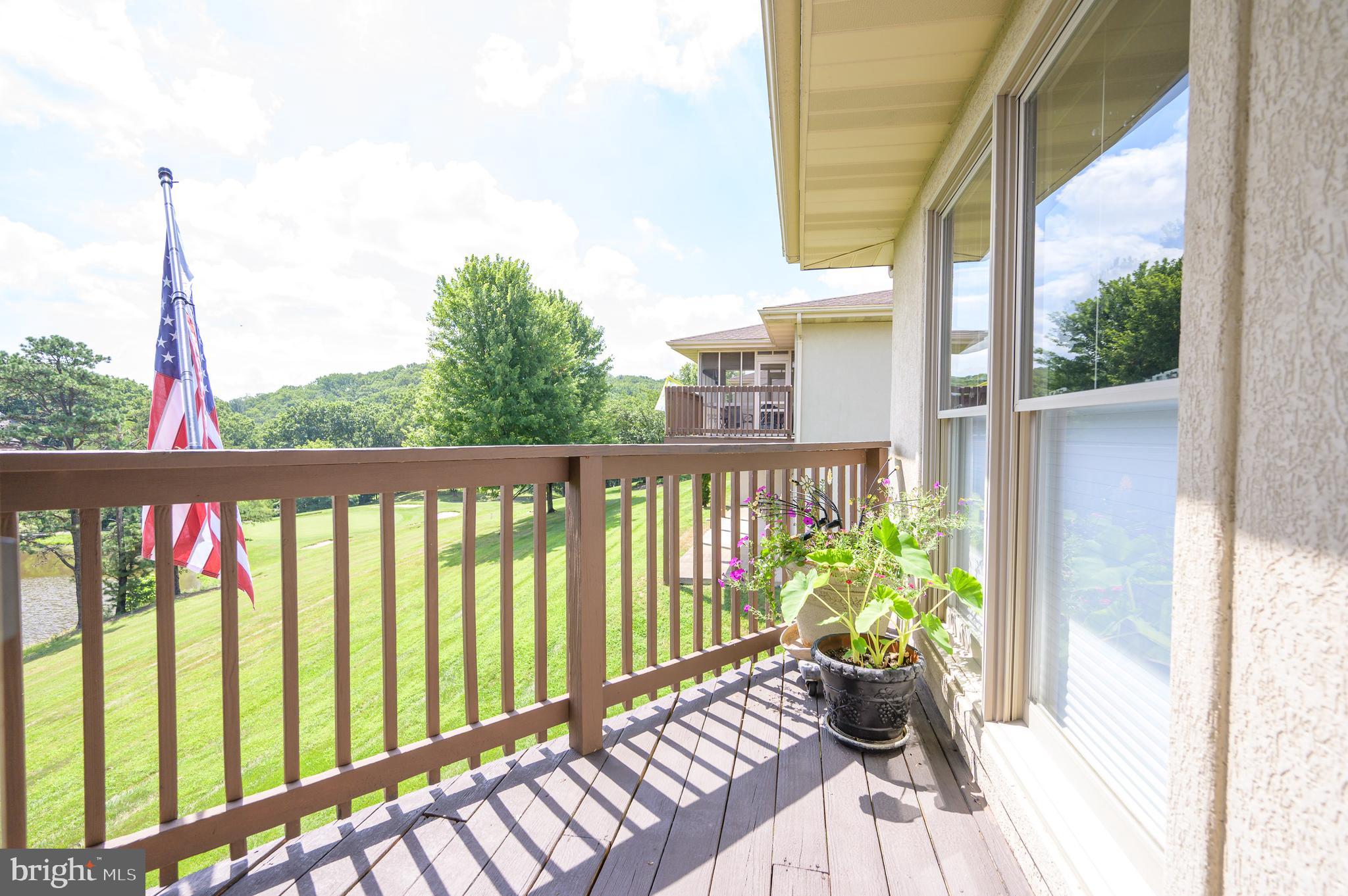 THE WOODS - Residential