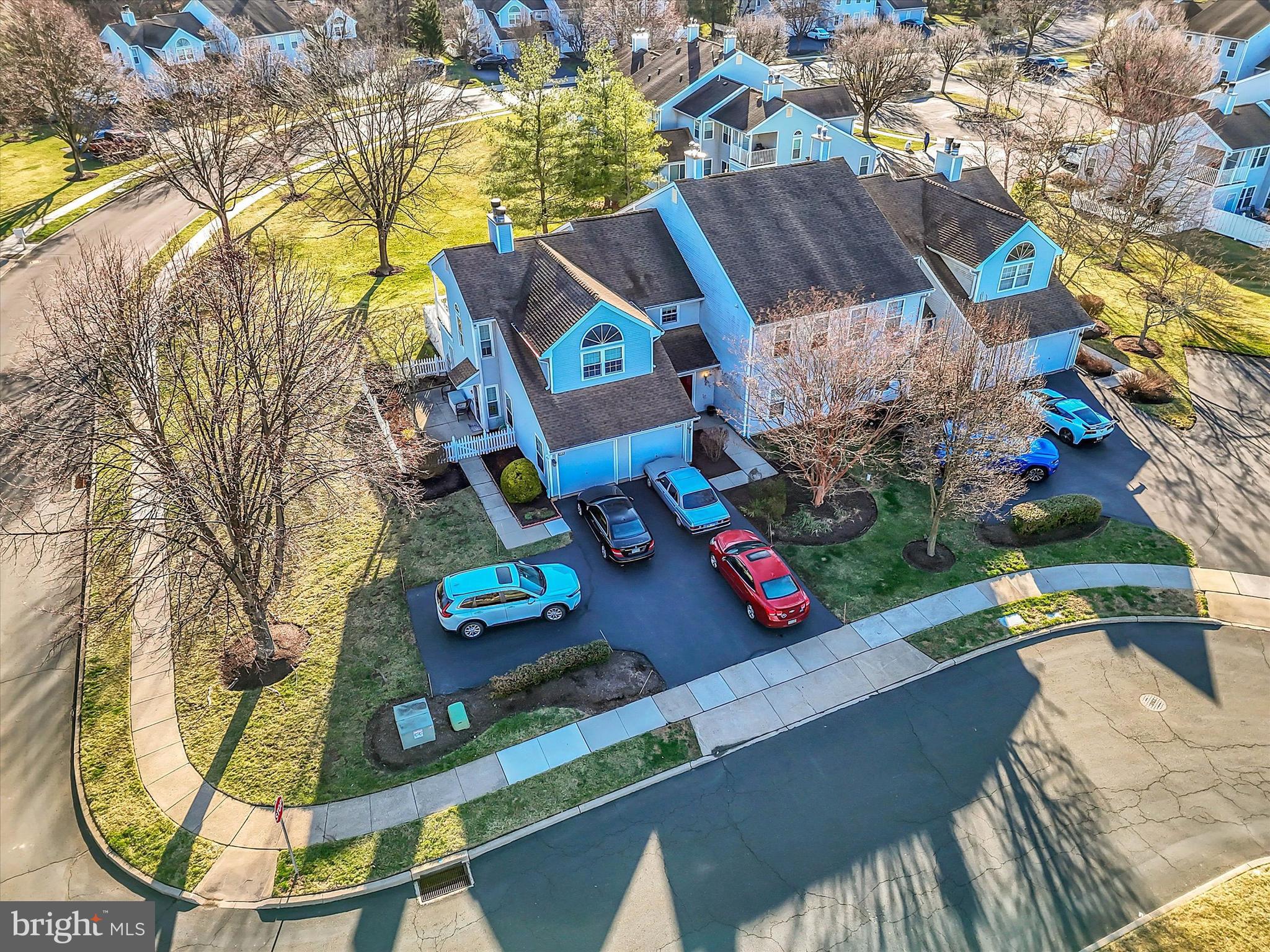 MAKEFIELD GLEN - Residential