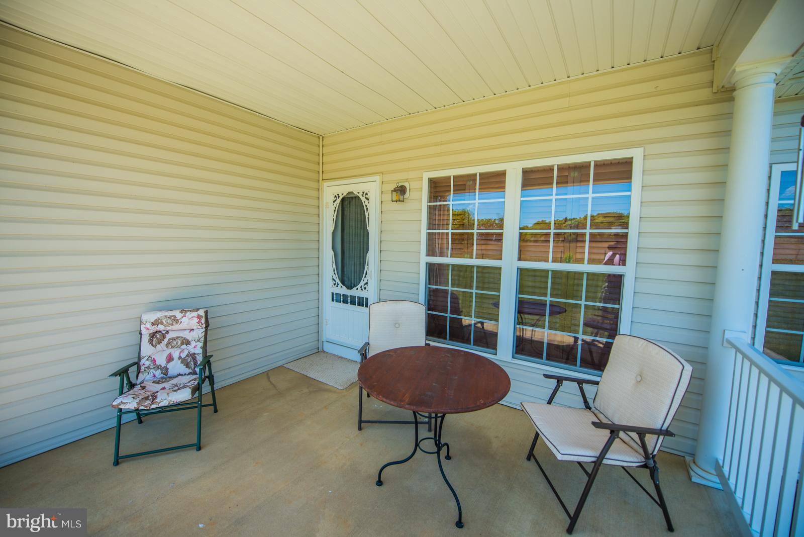 APPLE KNOLLS ESTATES - Residential