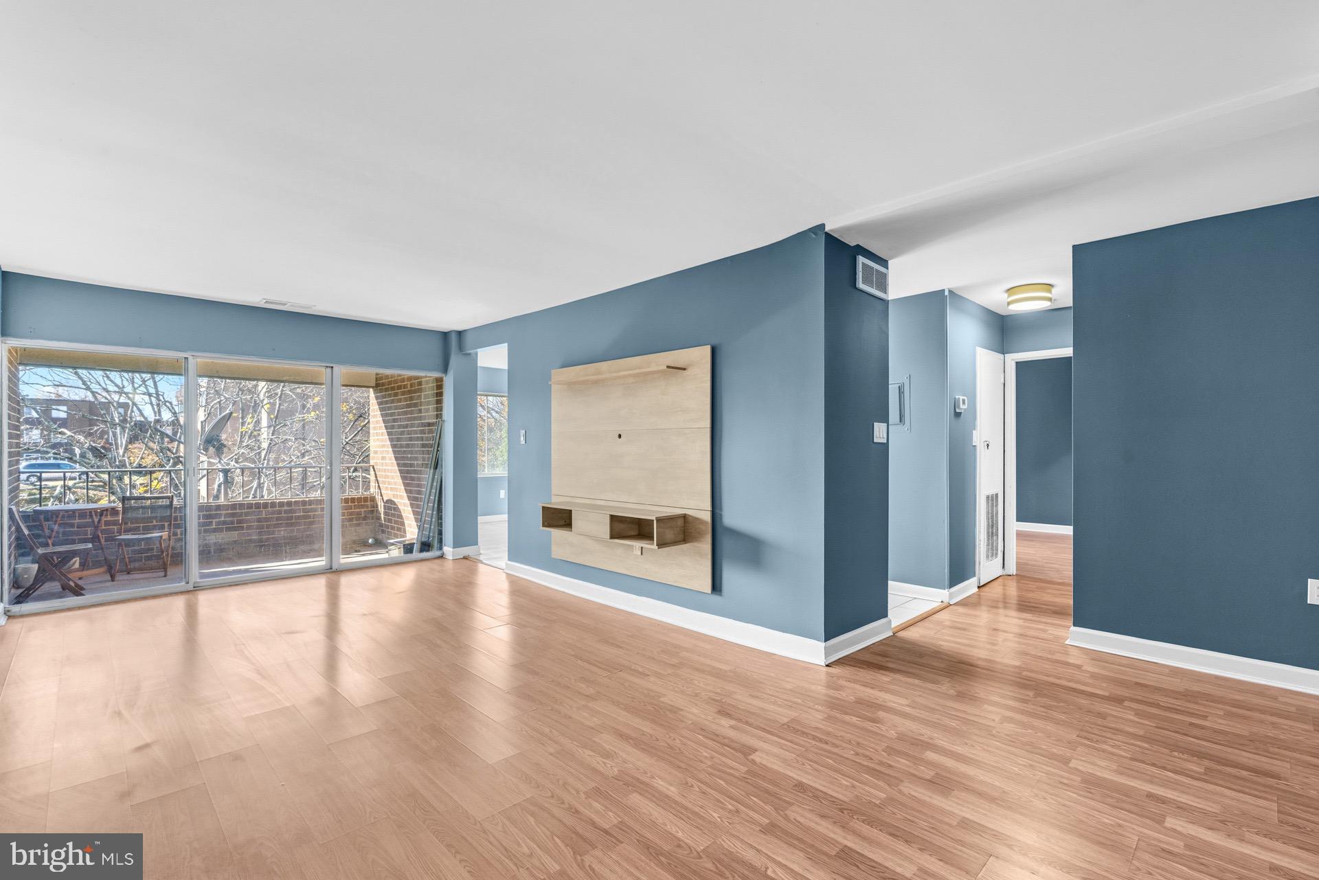 422 GIRARD STREET 144