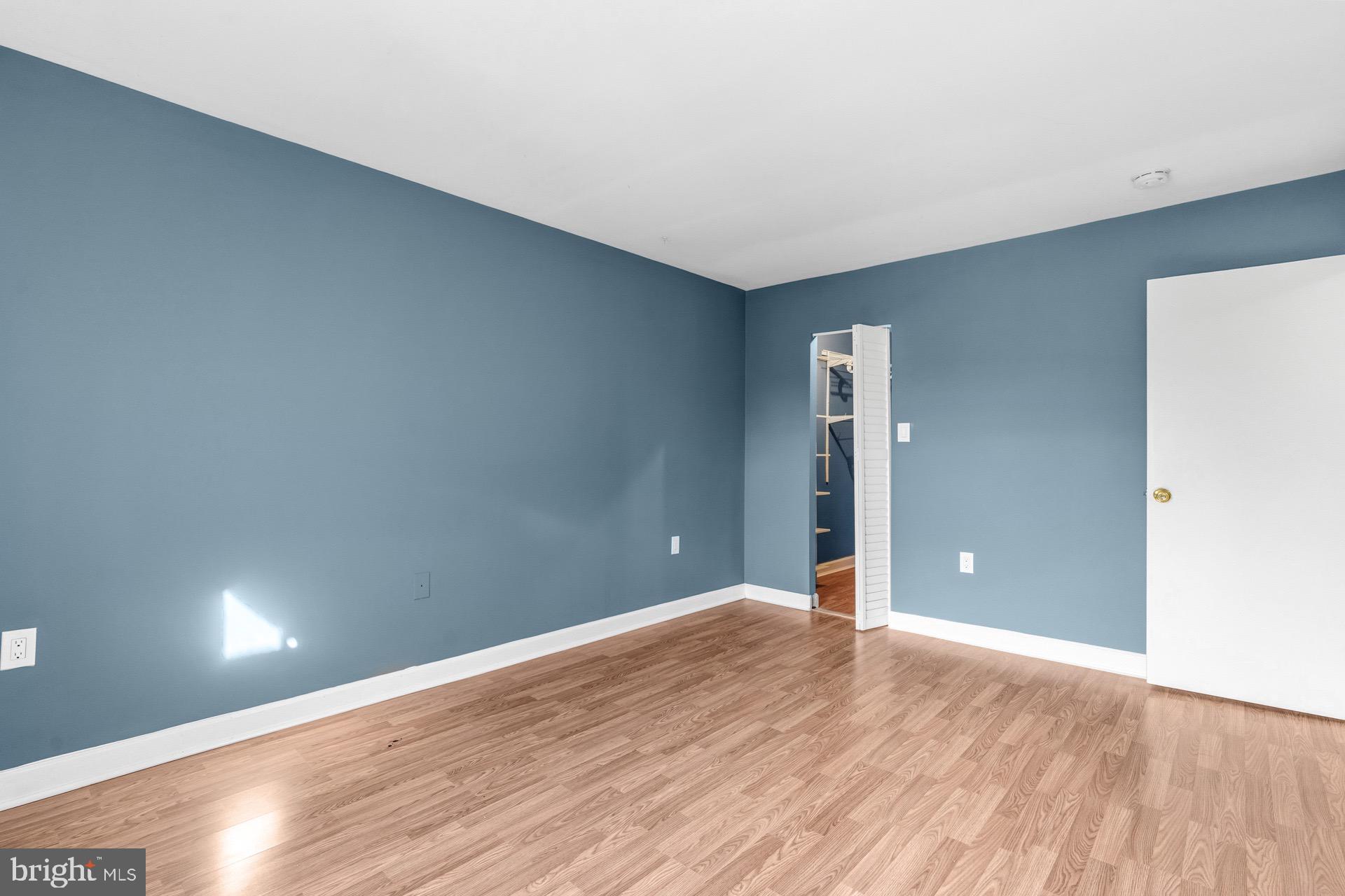 VILLA RIDGE CONDOMINIUM - Residential