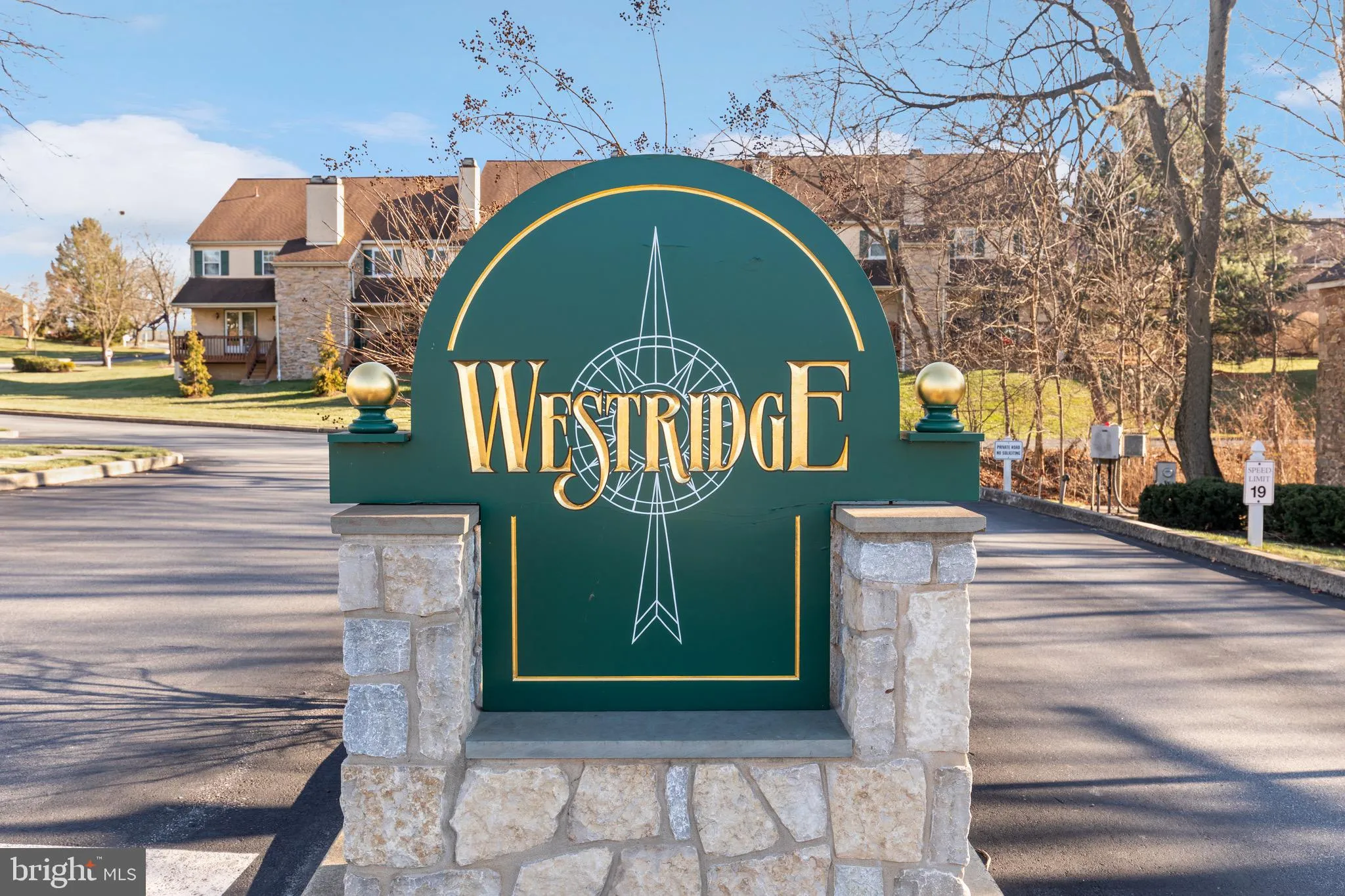 Phoenixville, Pennsylvania 19460, United States, 3 Bedrooms Bedrooms, ,3 BathroomsBathrooms,Residential,Pending,30765