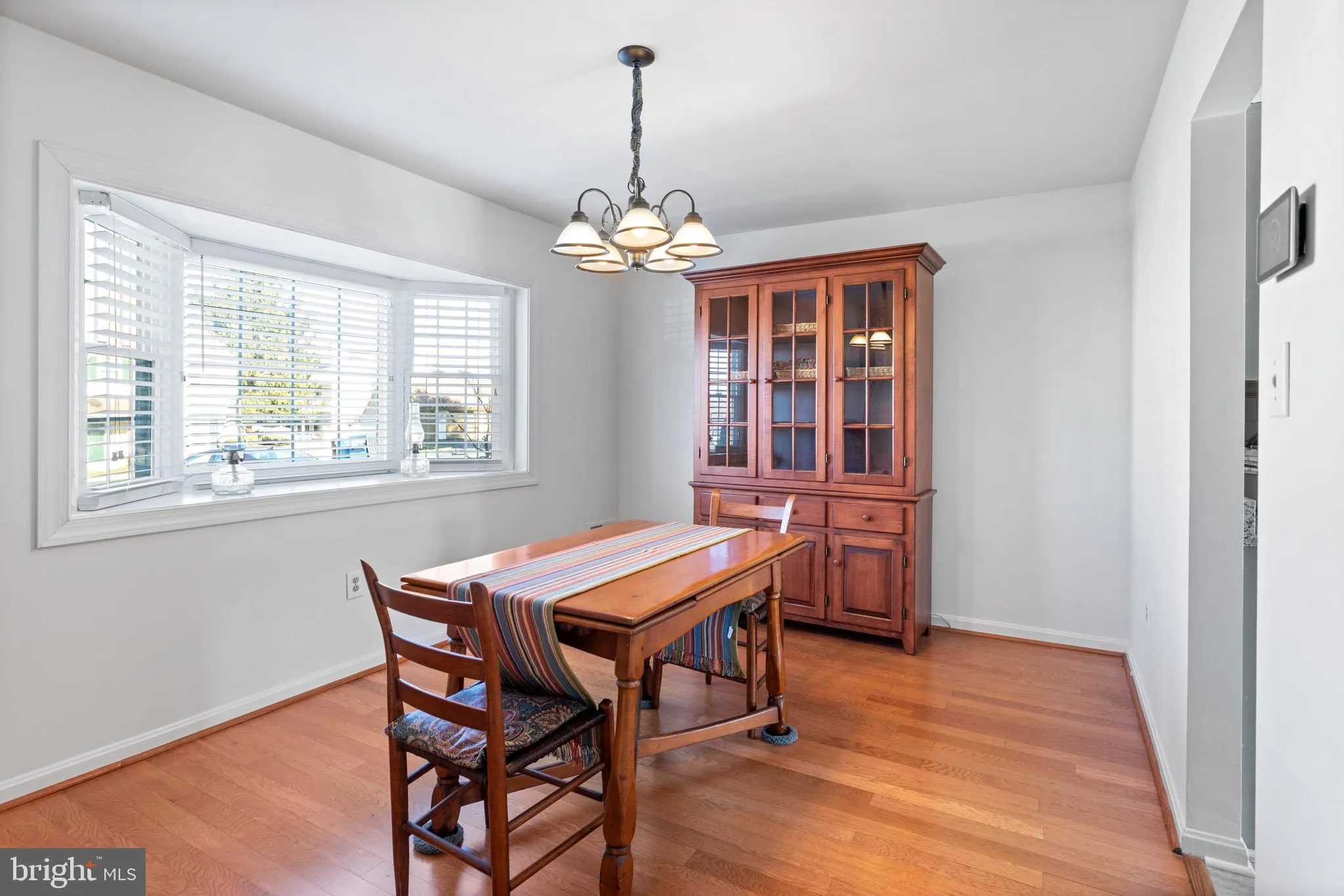 Phoenixville, Pennsylvania 19460, United States, 3 Bedrooms Bedrooms, ,3 BathroomsBathrooms,Residential,Pending,30765