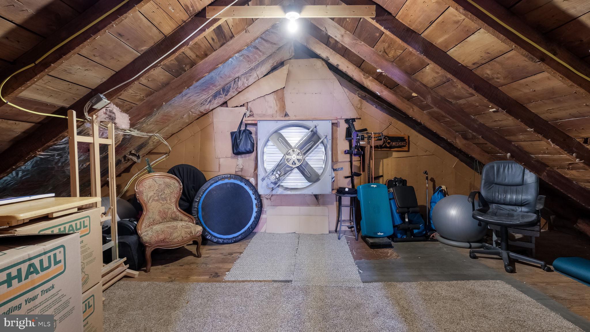 MILL RUN - Residential