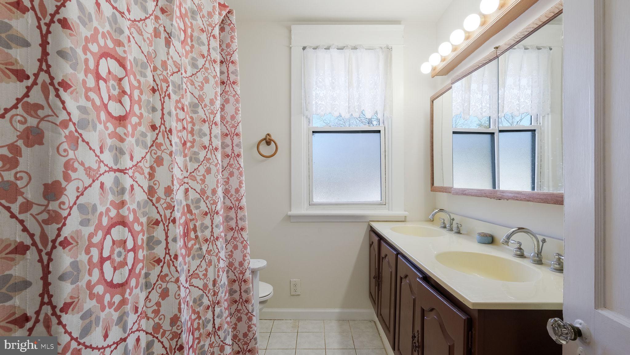 MILL RUN - Residential