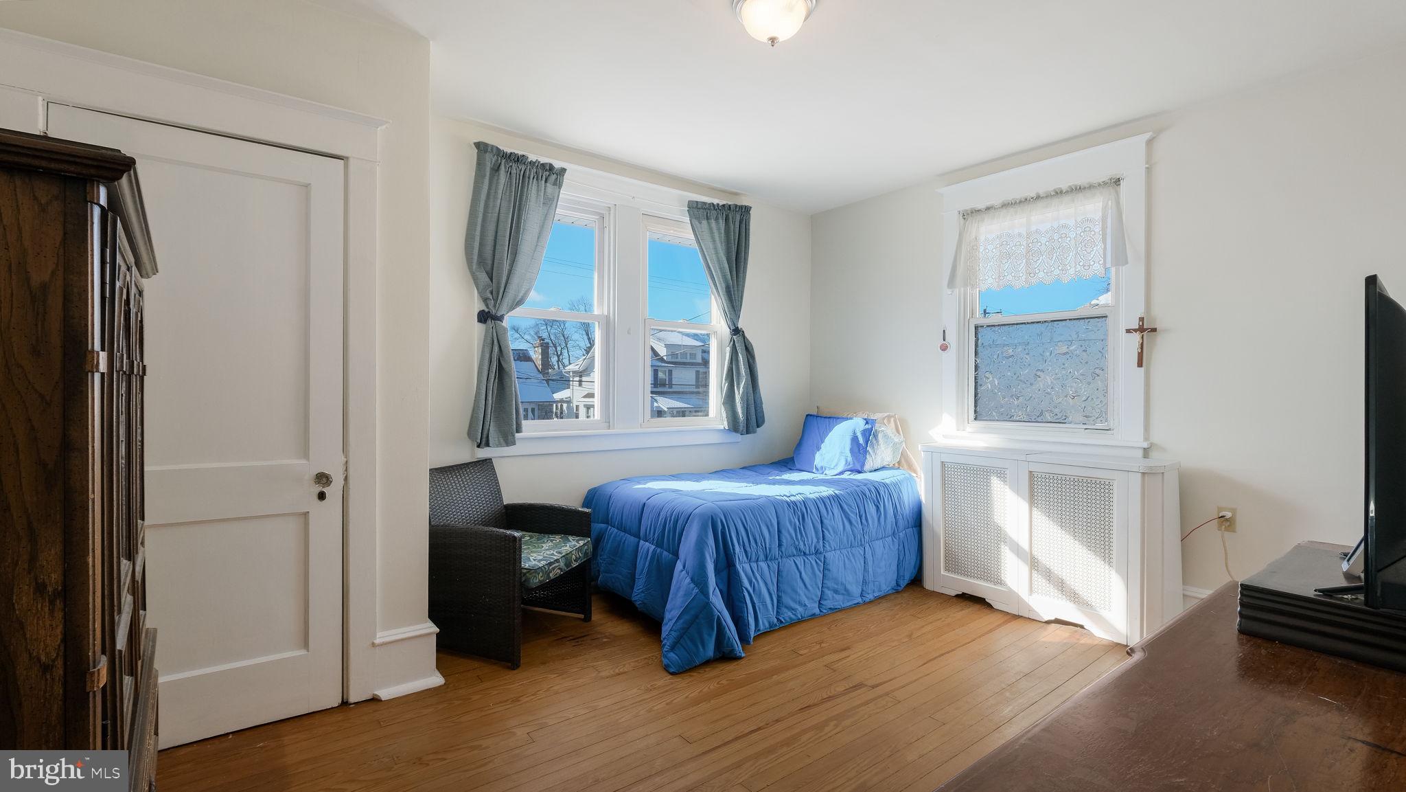 MILL RUN - Residential