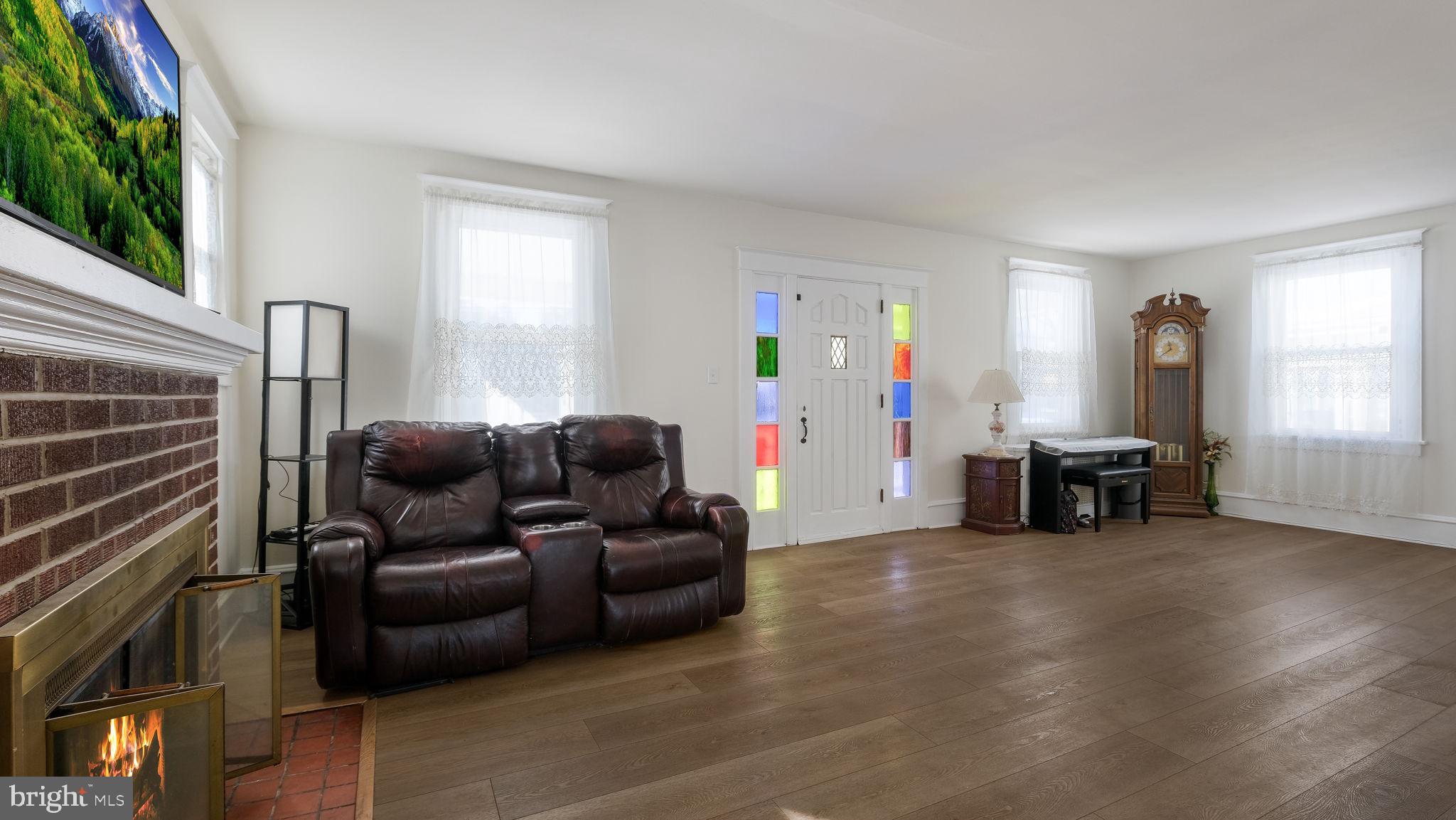 MILL RUN - Residential