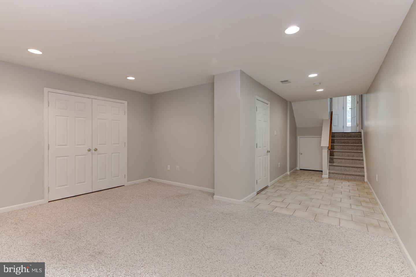 FRENCH CREEK TOWNH - Residential Lease