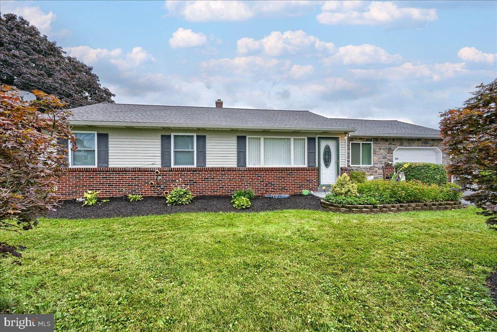 Photo of 5695 MAIN ST, EAST PETERSBURG, PA 17520 (MLS # PALA2019634)