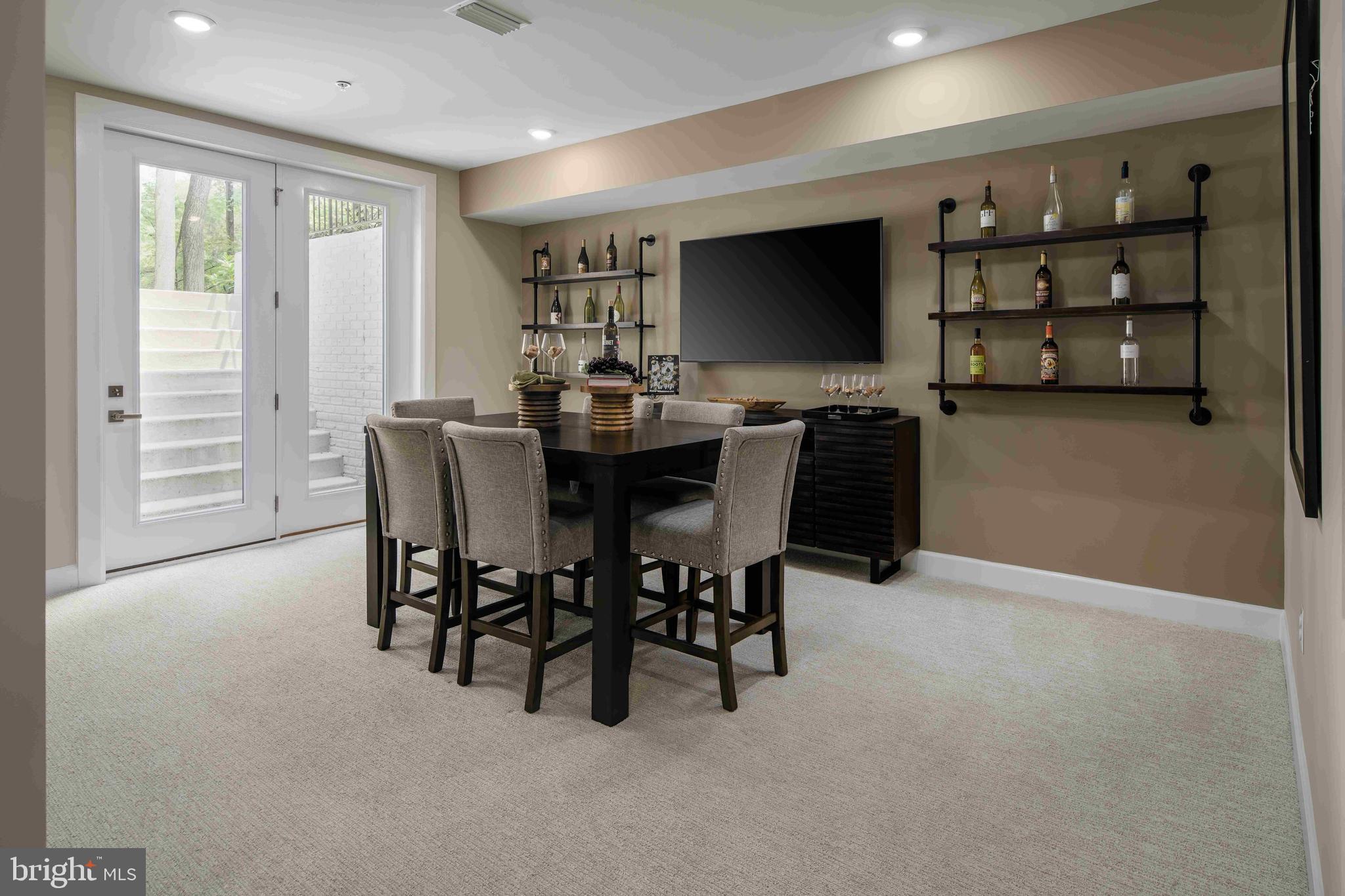 KERGER POND - Residential