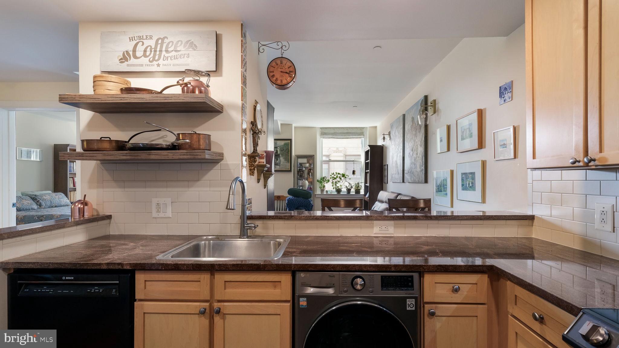 RITTENHOUSE SQUARE - Residential