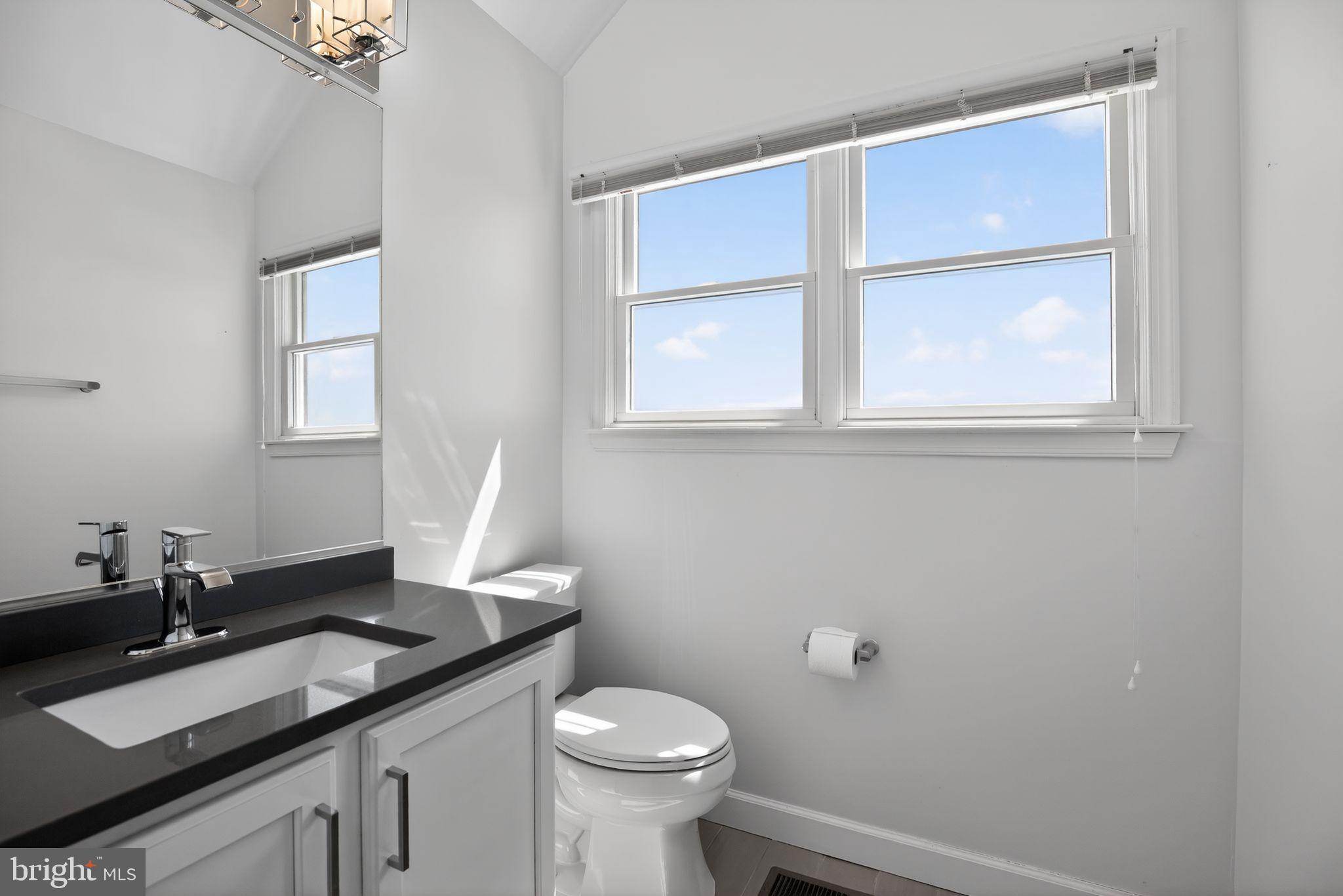 WINDWARD KEY - Residential