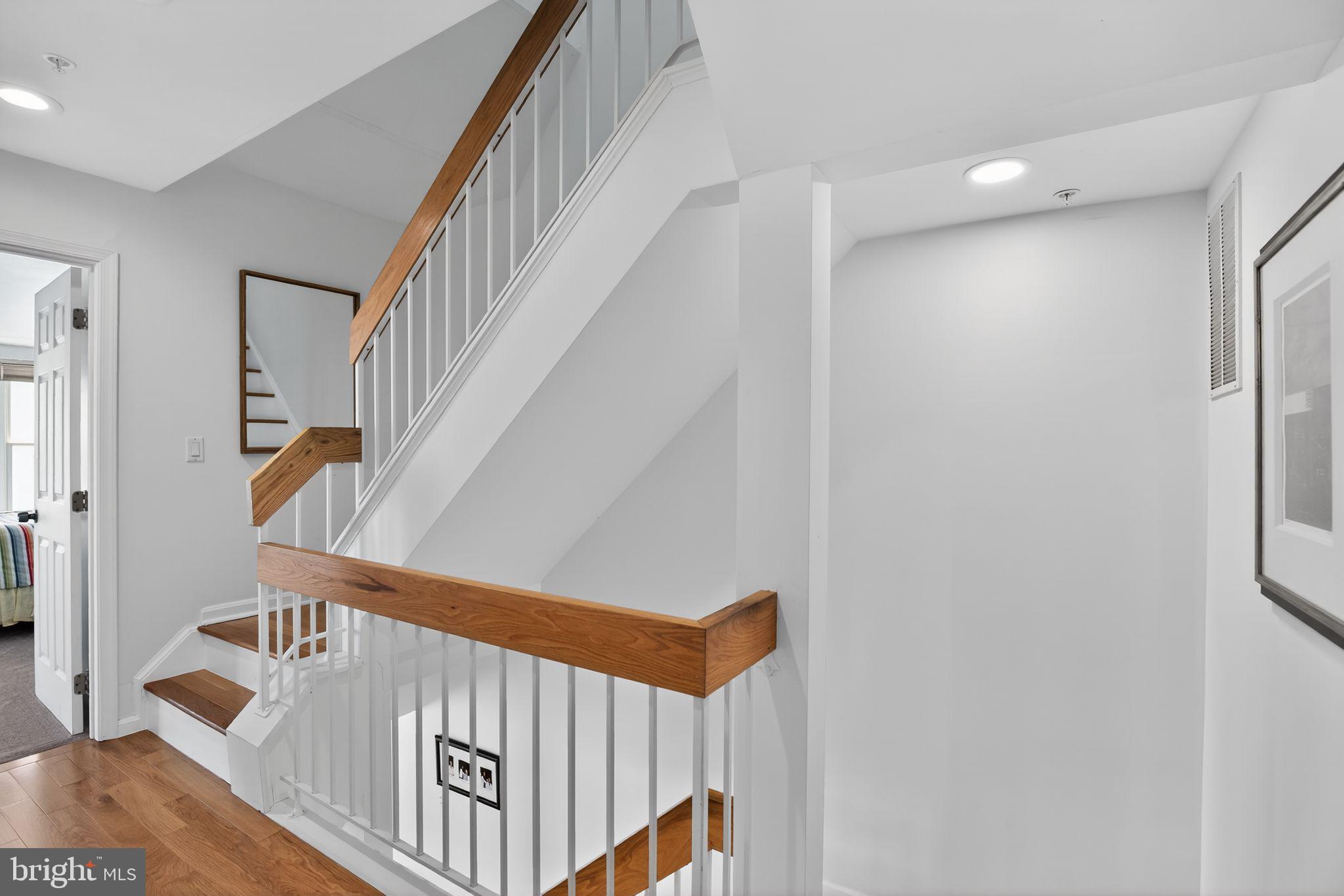 WINDWARD KEY - Residential