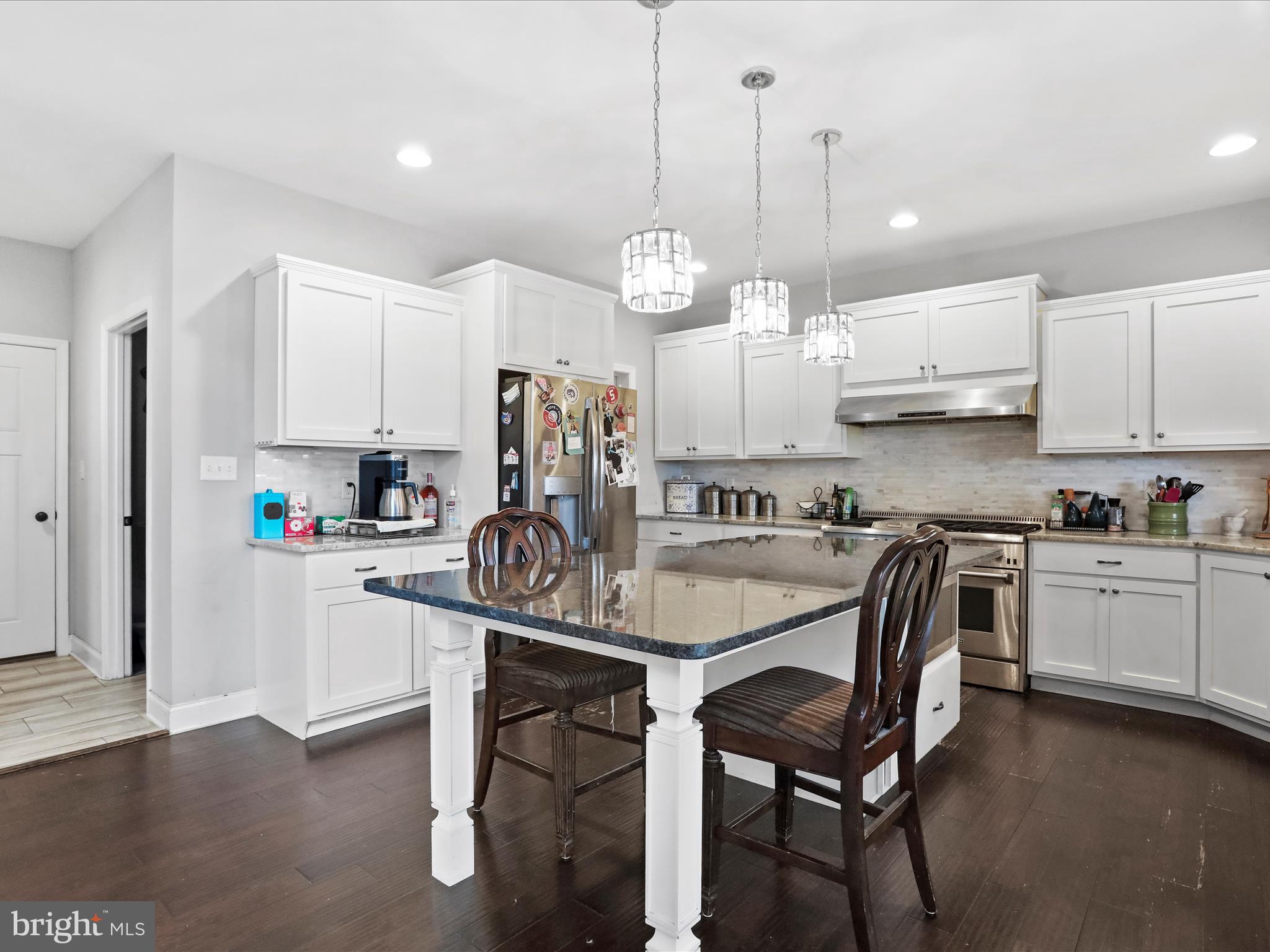 WARM SPRING ROAD ESTATES - Residential