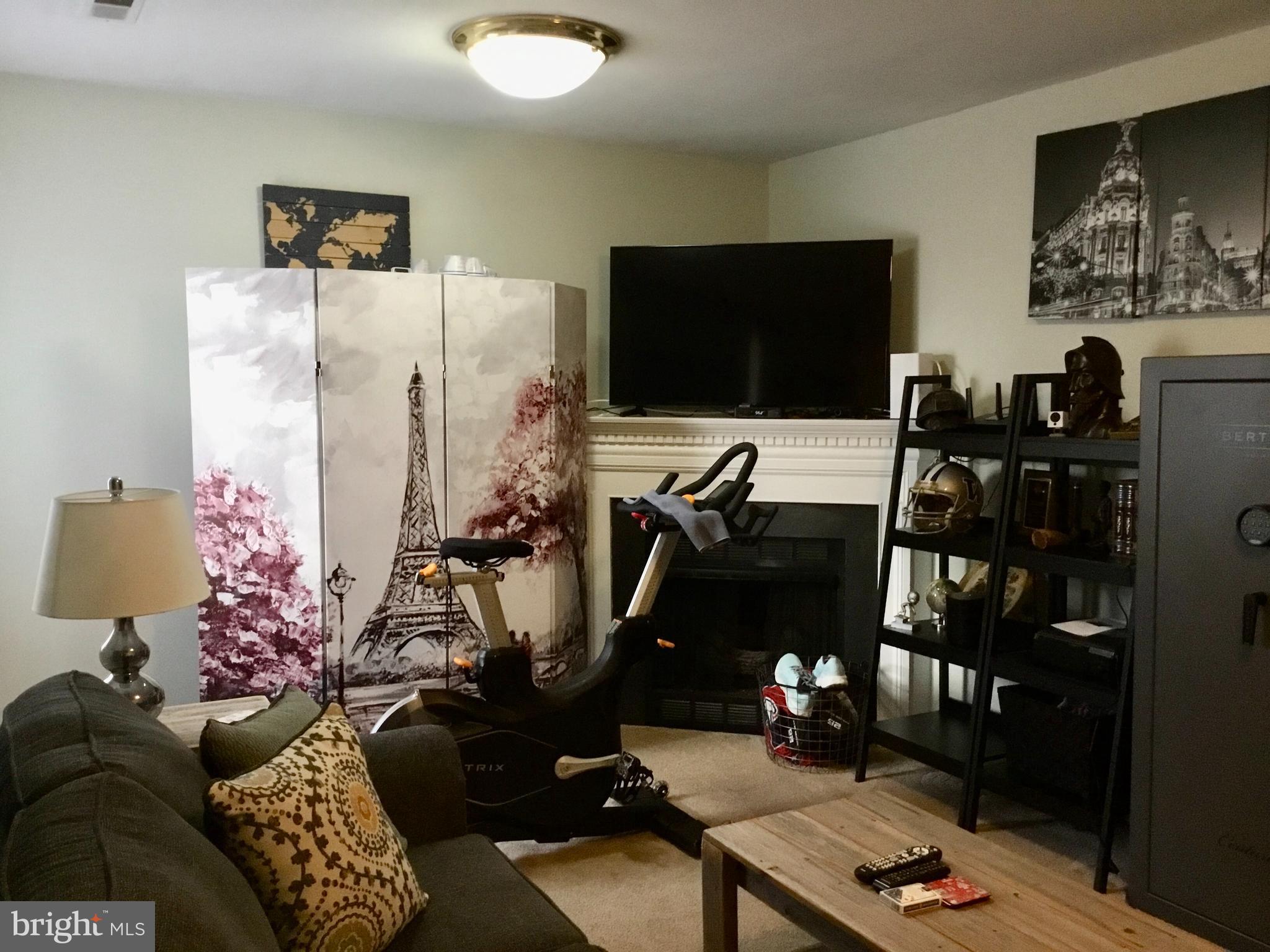 BRIDLEWOOD - Residential Lease