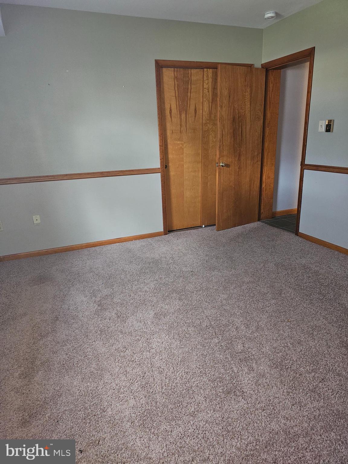 FRONT ROYAL - Residential Lease