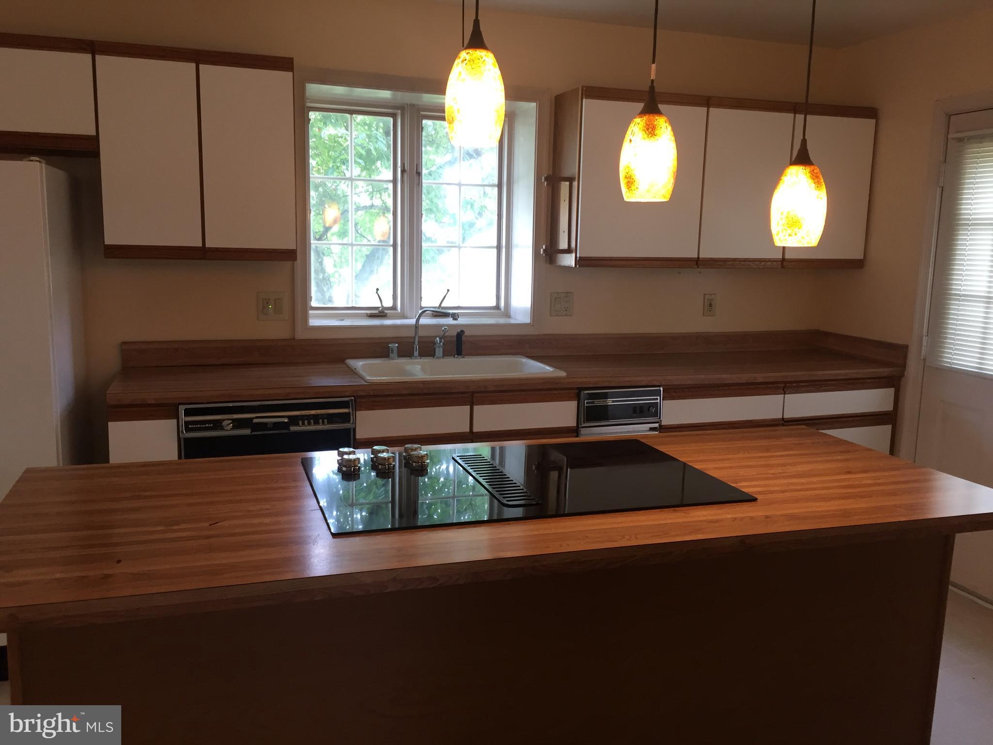 CEDAR COVE - Residential Lease