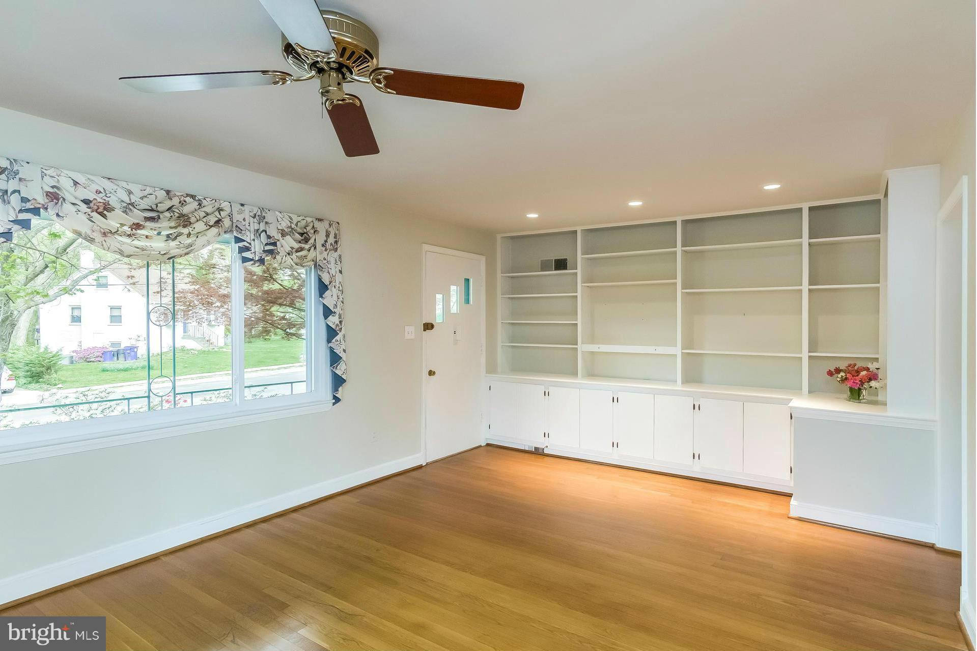 MCKENNEY HILLS - Residential