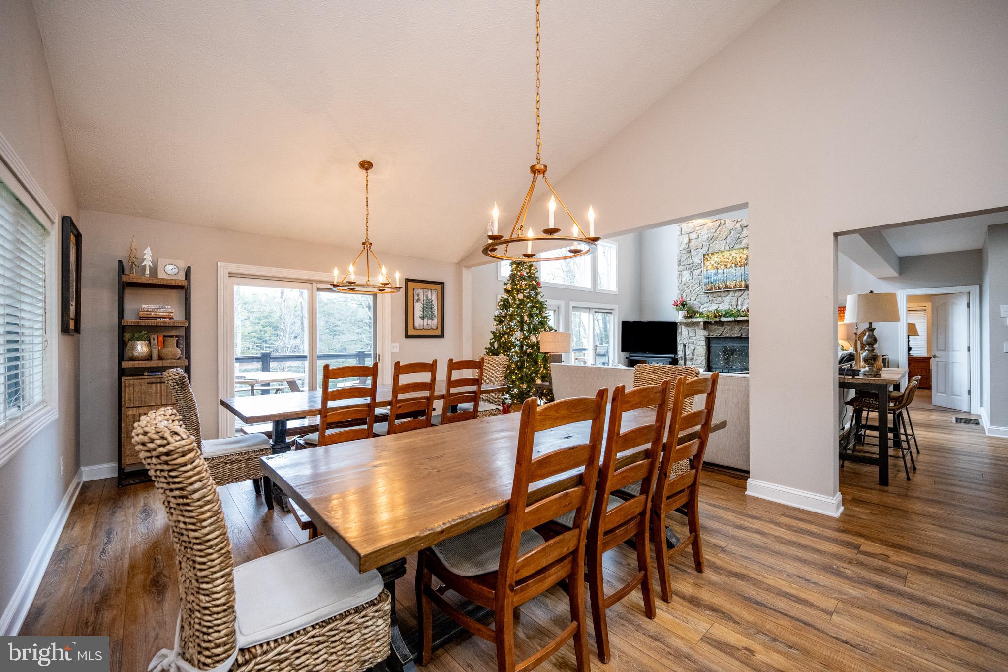 ALPINE VILLAGE - Residential