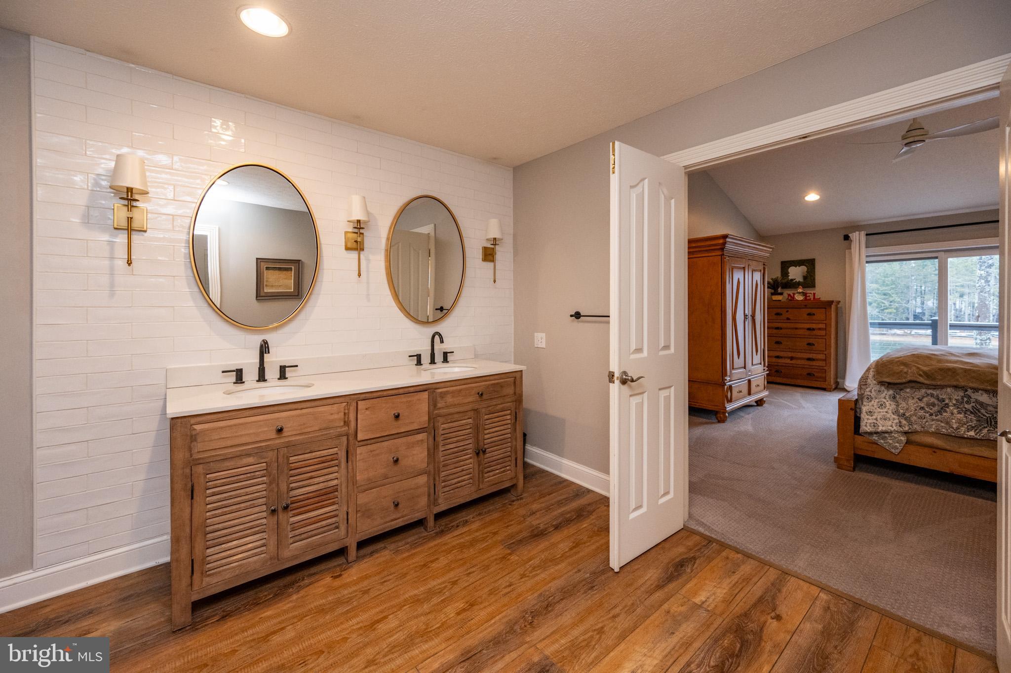 ALPINE VILLAGE - Residential