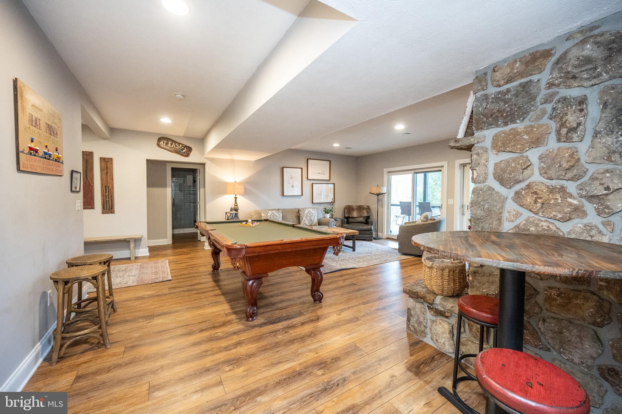 ALPINE VILLAGE - Residential