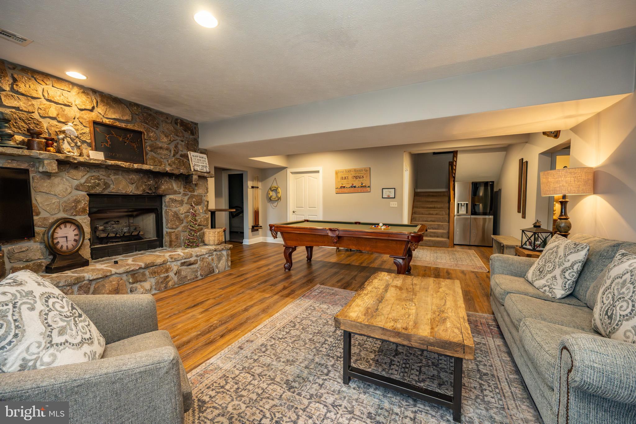 ALPINE VILLAGE - Residential