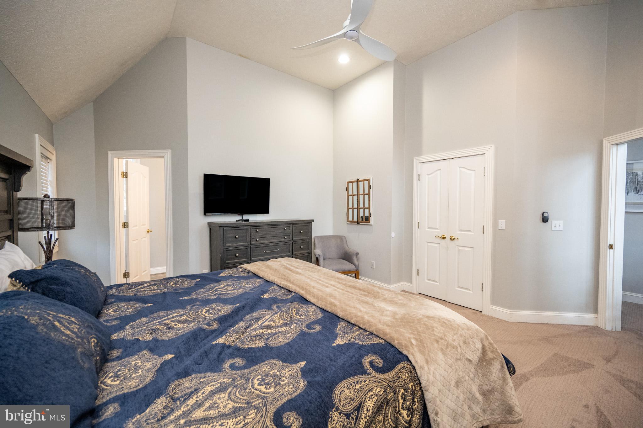 ALPINE VILLAGE - Residential