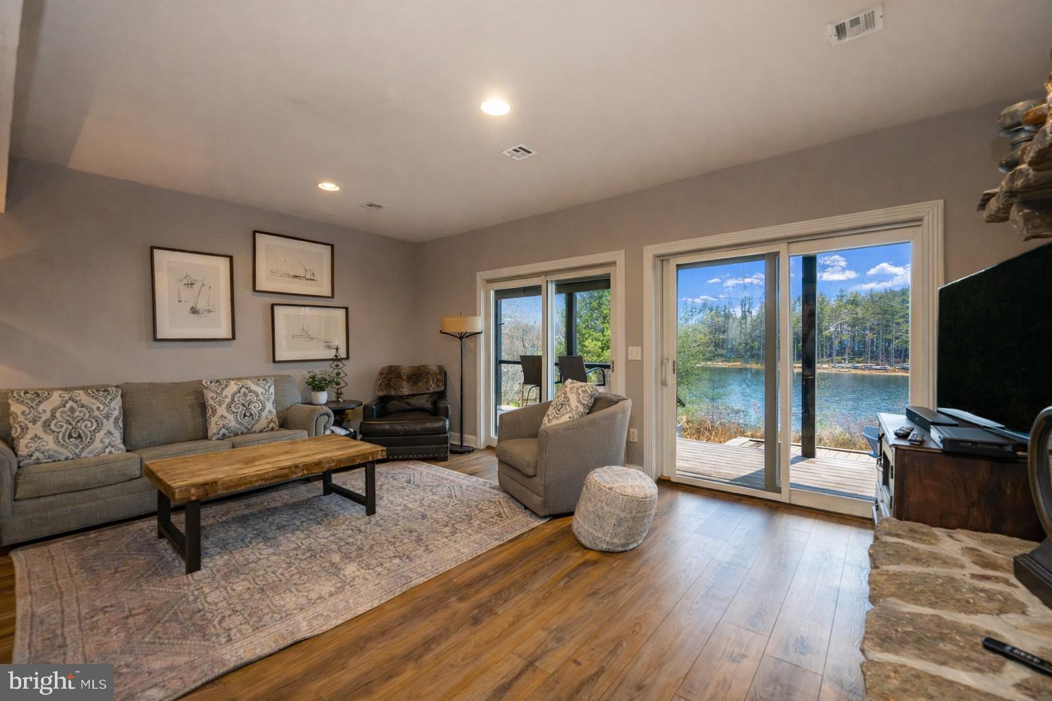 ALPINE VILLAGE - Residential