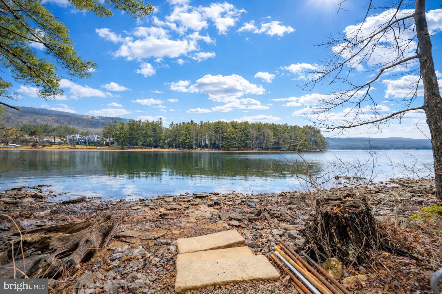 ALPINE VILLAGE - Residential