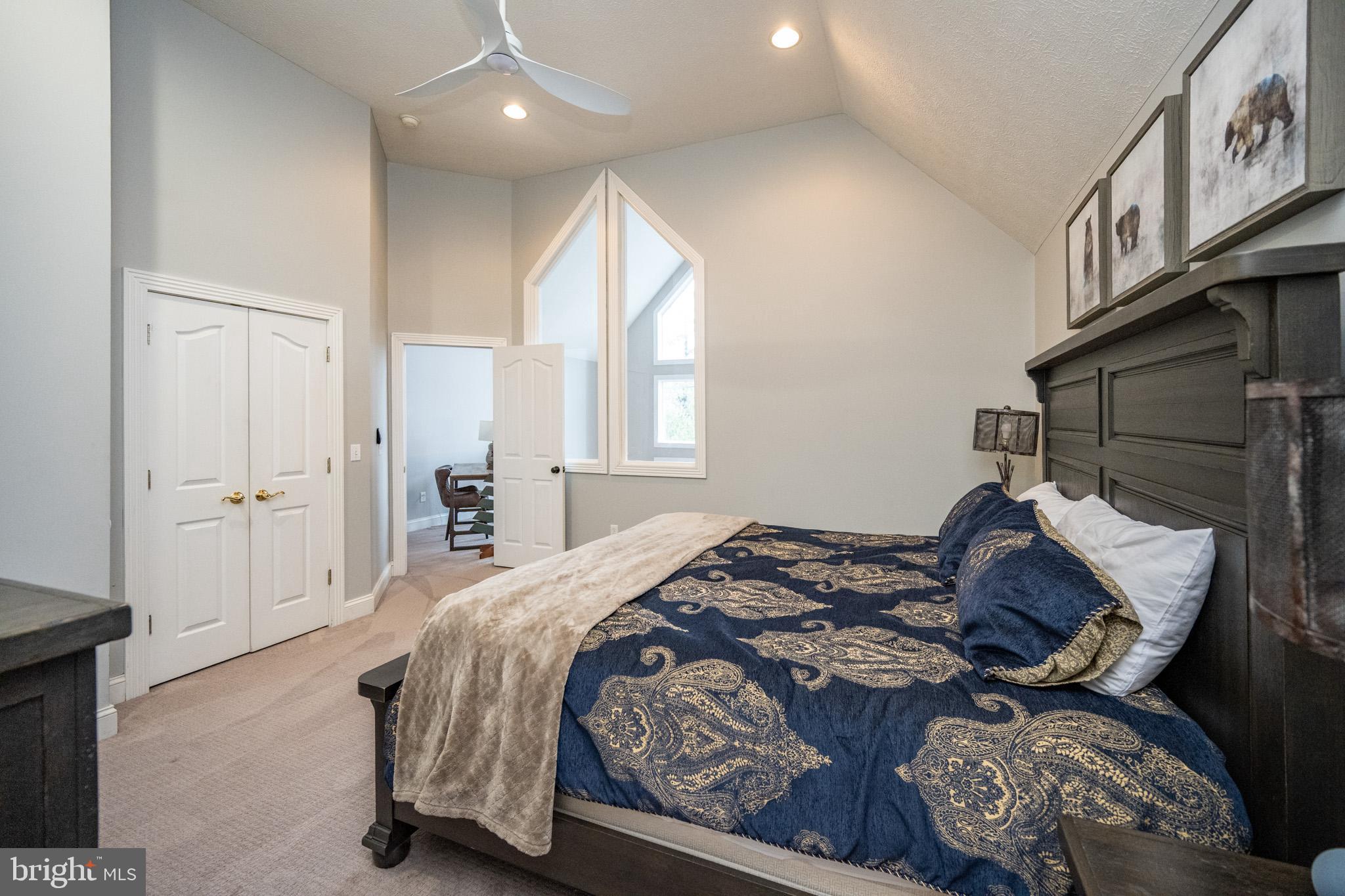 ALPINE VILLAGE - Residential