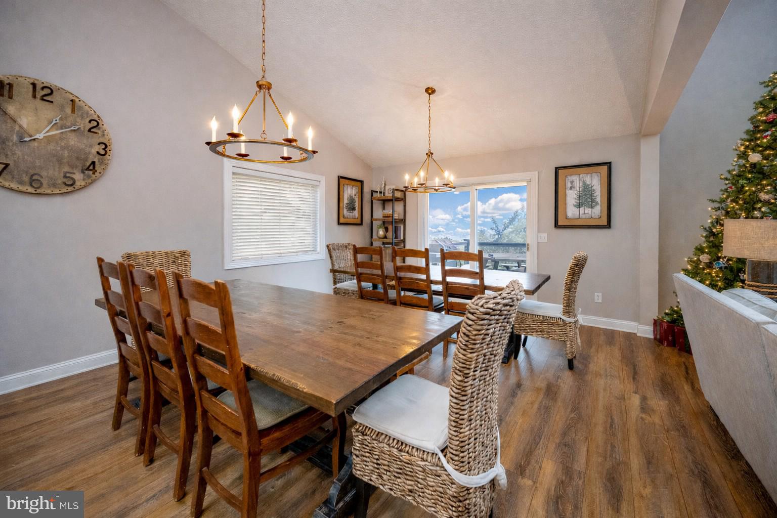 ALPINE VILLAGE - Residential