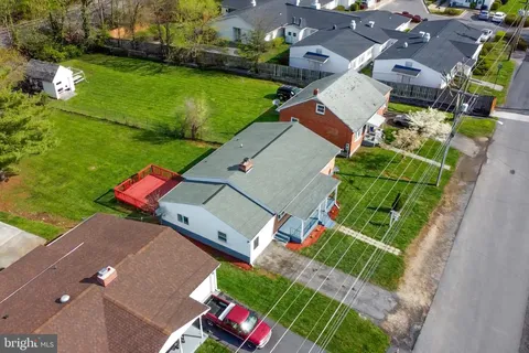 1005 Pennsylvania Avenue, Winchester, VA MLS: VAWI2007338