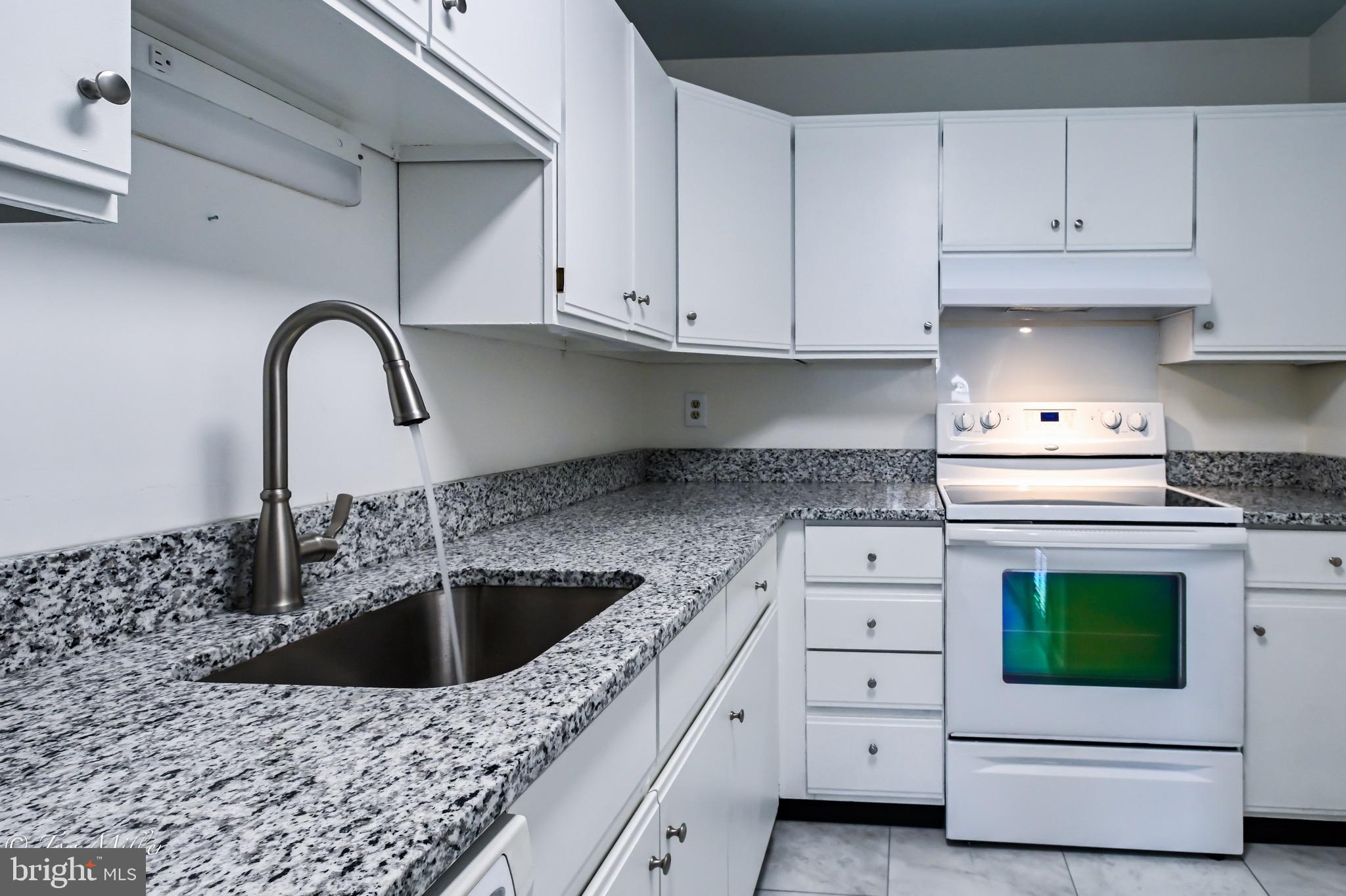 COCKEYSVILLE - Residential