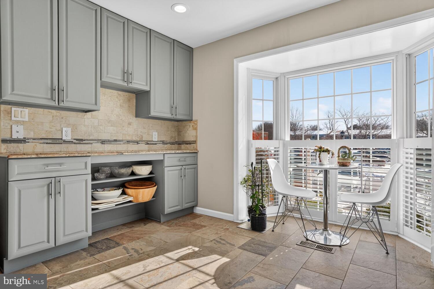 HALLCREST HEIGHTS - Residential