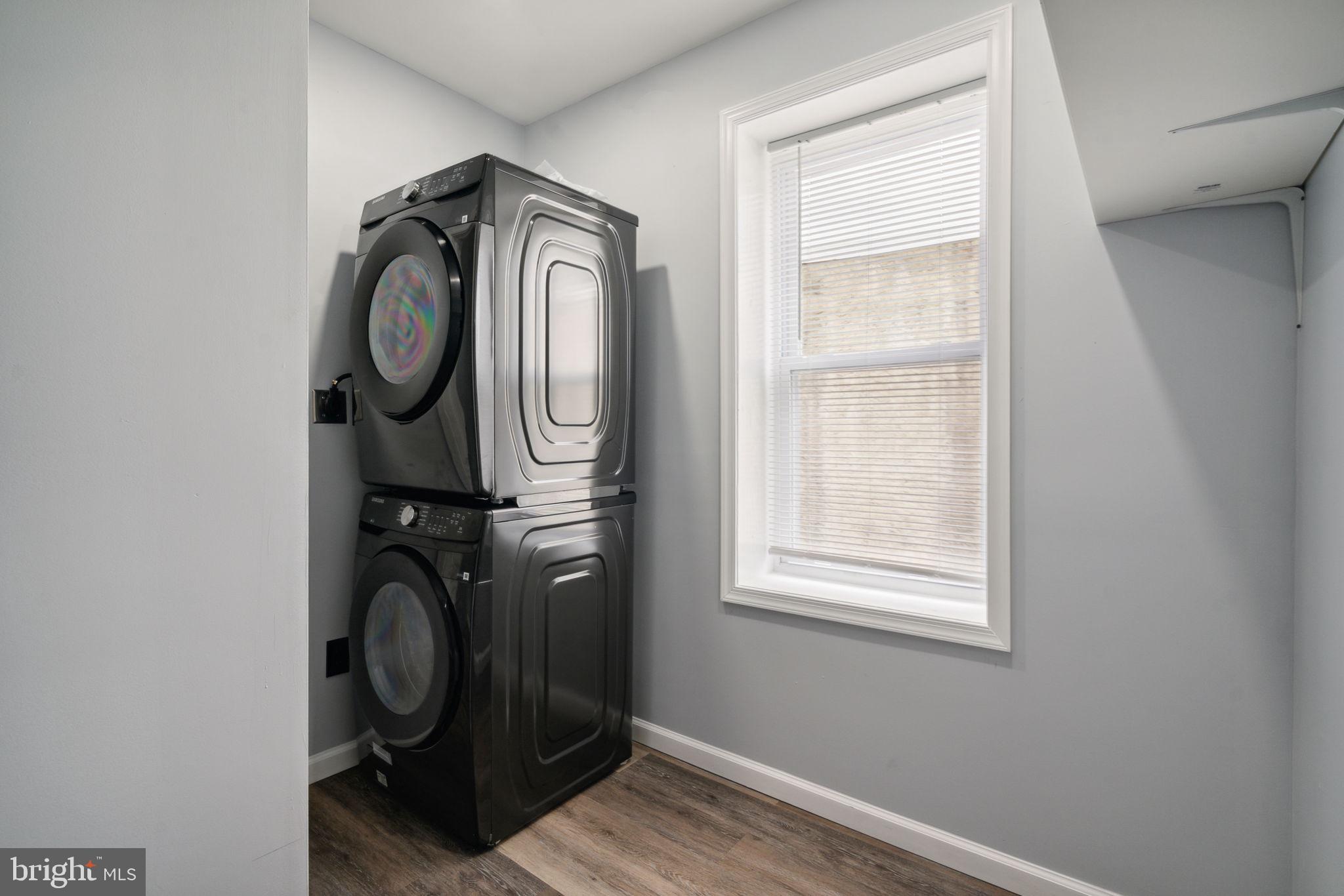 MILL CREEK - Residential