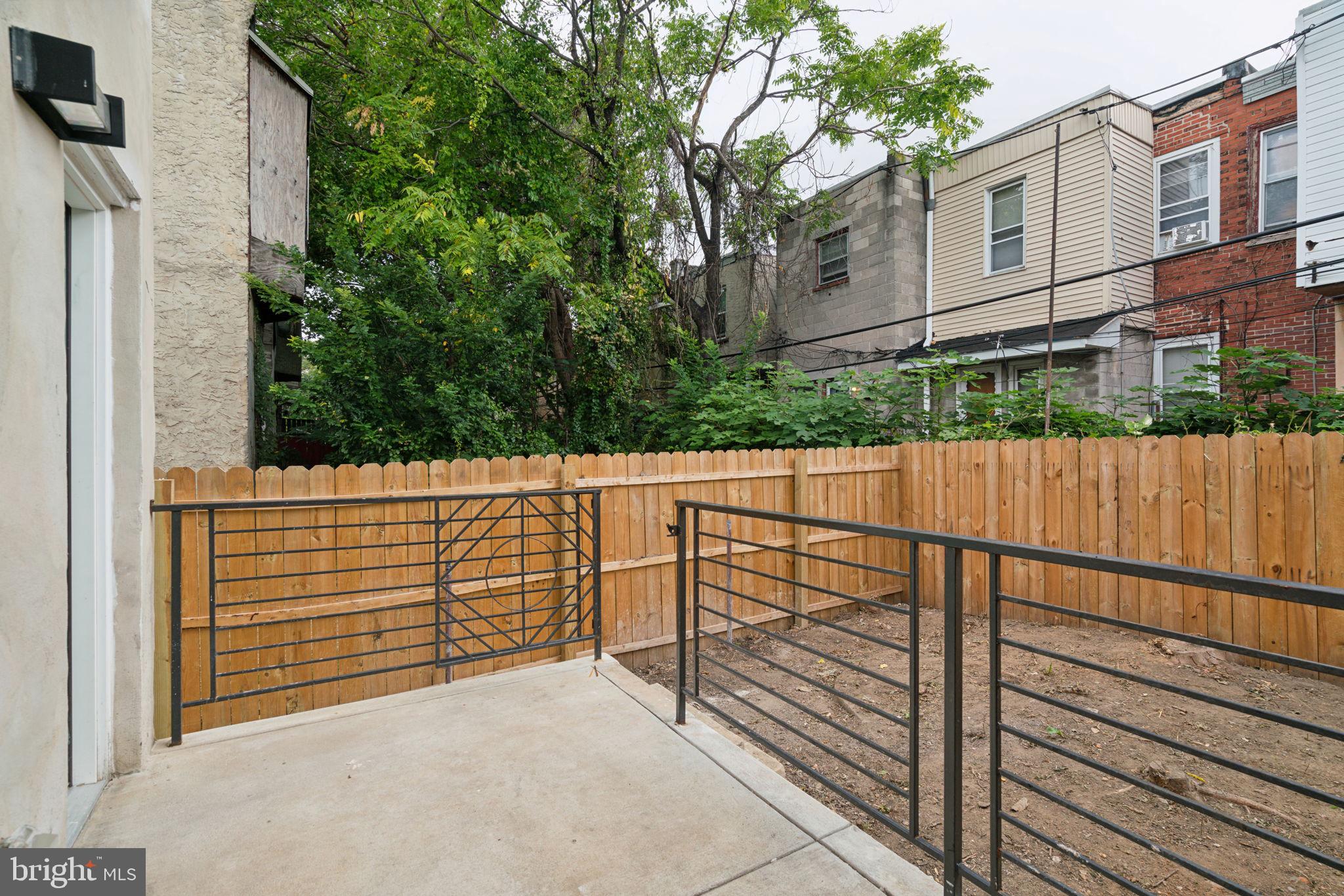 MILL CREEK - Residential