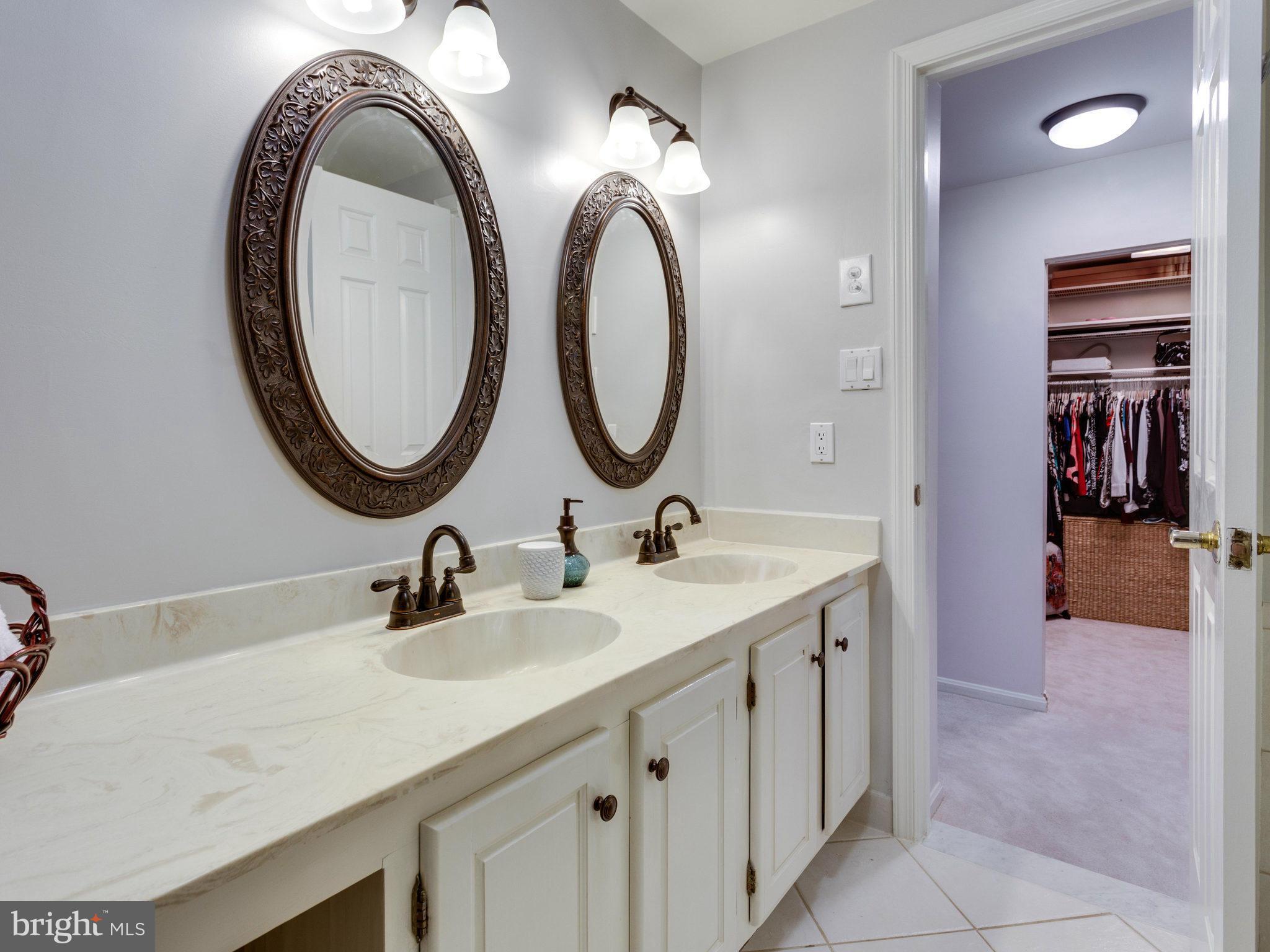 WOLF TRAP WOODS - Residential