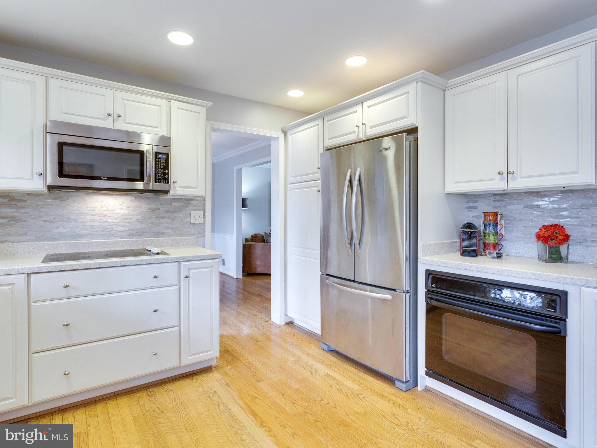 WOLF TRAP WOODS - Residential