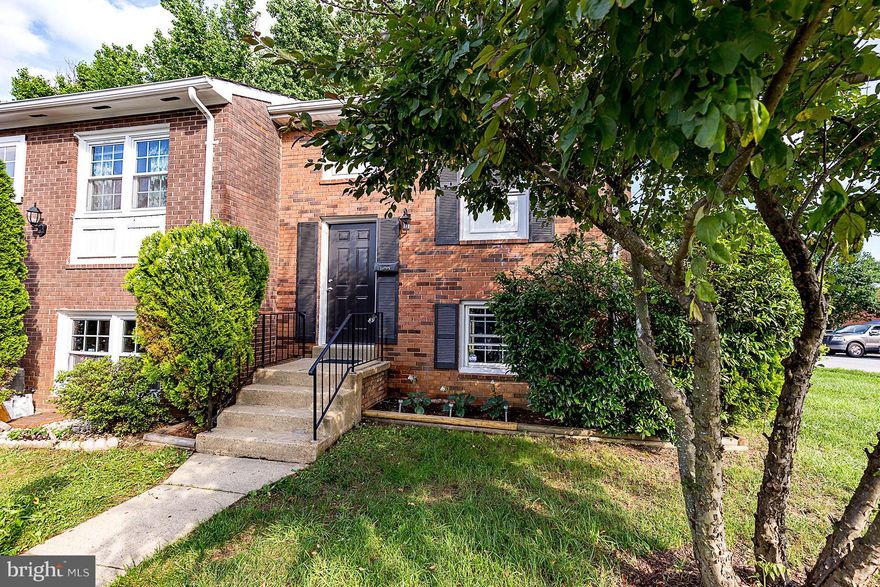 Brick end unit, totally renovated. New kitchen with new cabinets, SS appliances. Renovated bath, new carpet. Fenced in yard. This won't last long. Combo box on right railing until 6/1. Left combo box is Contractor's. Photos coming soon.